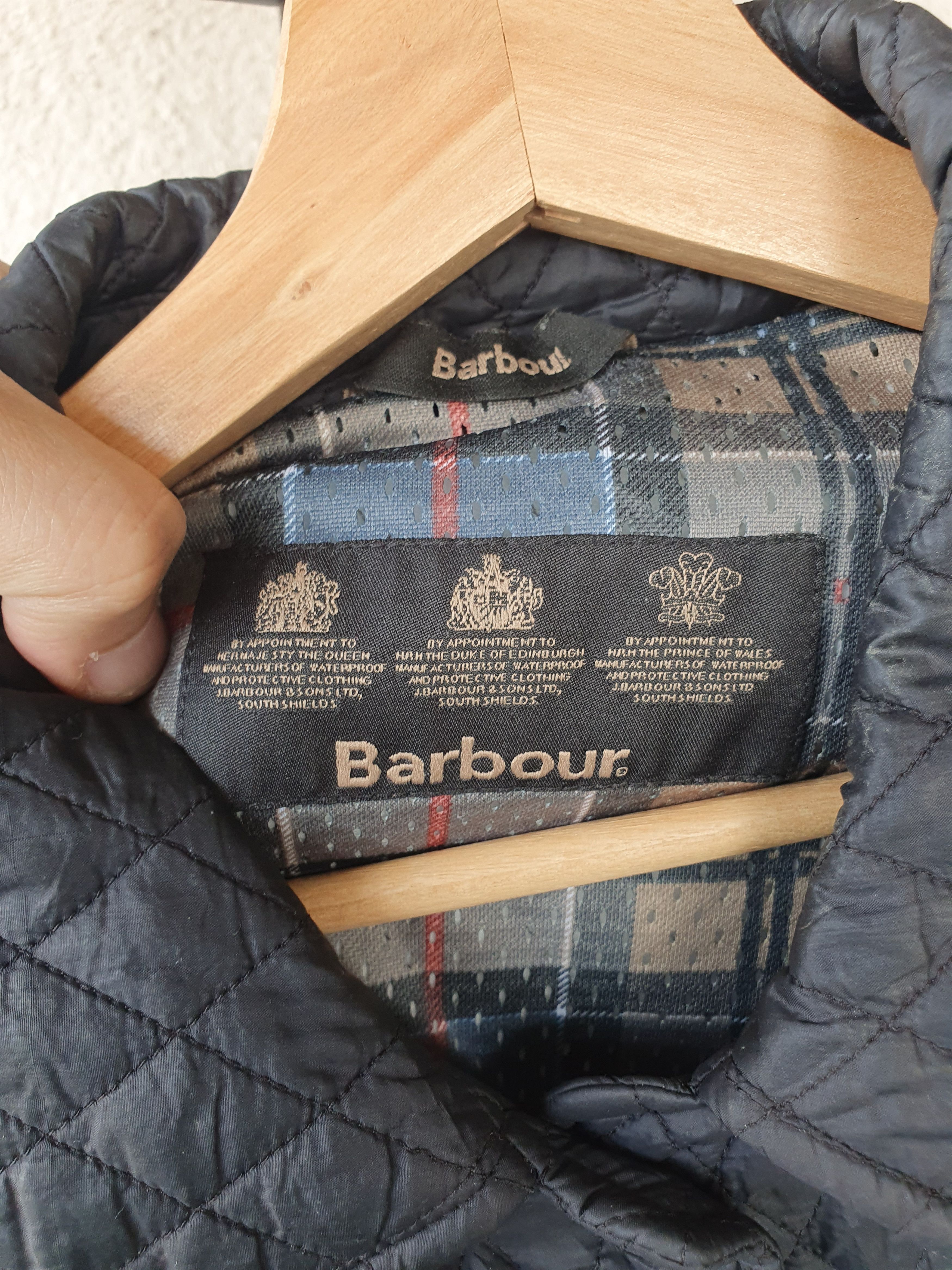Barbour Barbour Tailored Flyweight Quilted Jacket L214 sz US10/UK14 Size L / US 10 / IT 46 - 5 Thumbnail