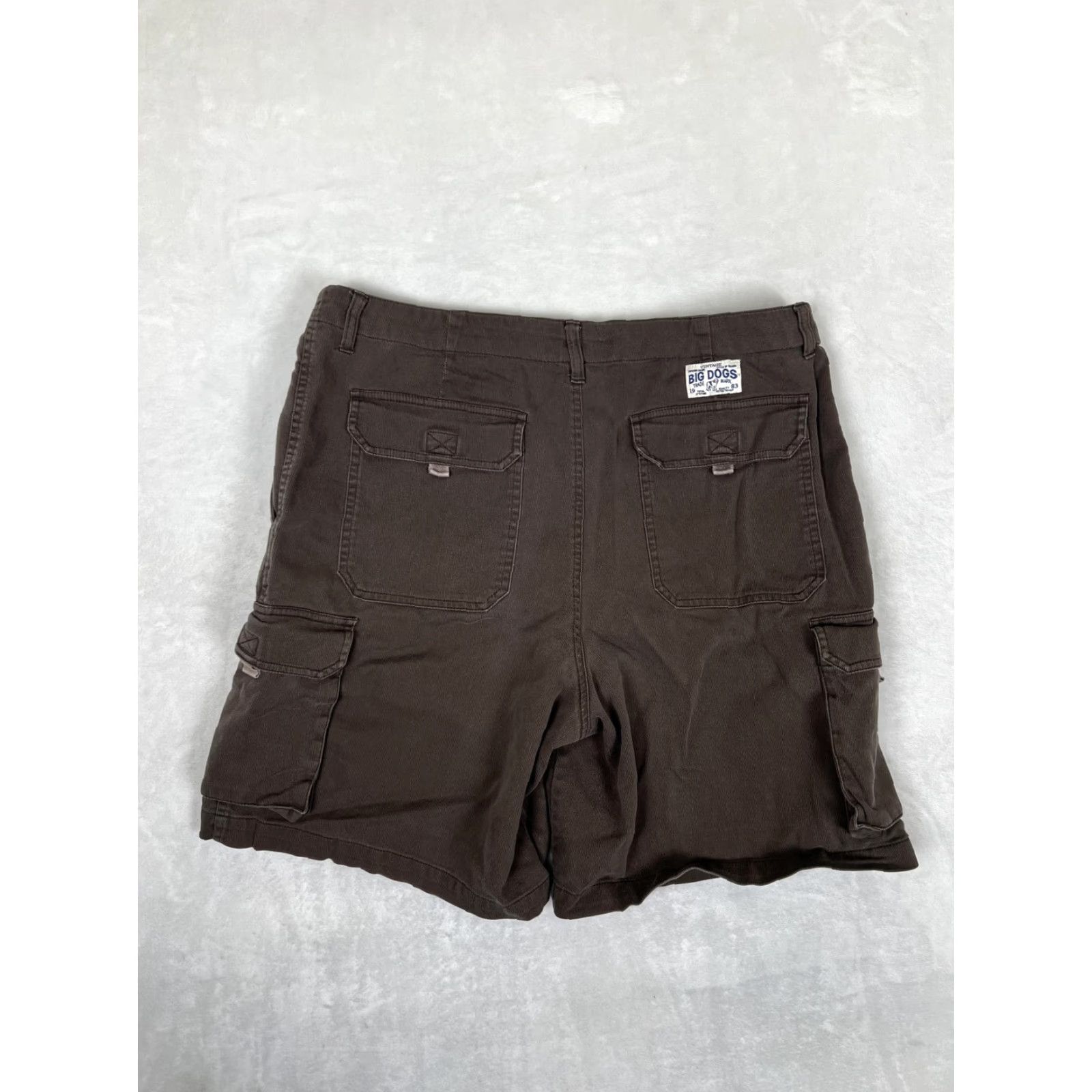 Big Dogs VINTAGE Big Dogs Cargo Shorts Mens 36 Brown Cotton Canvas Utility Y2K READ Size US 36 / EU 52 - 5 Thumbnail