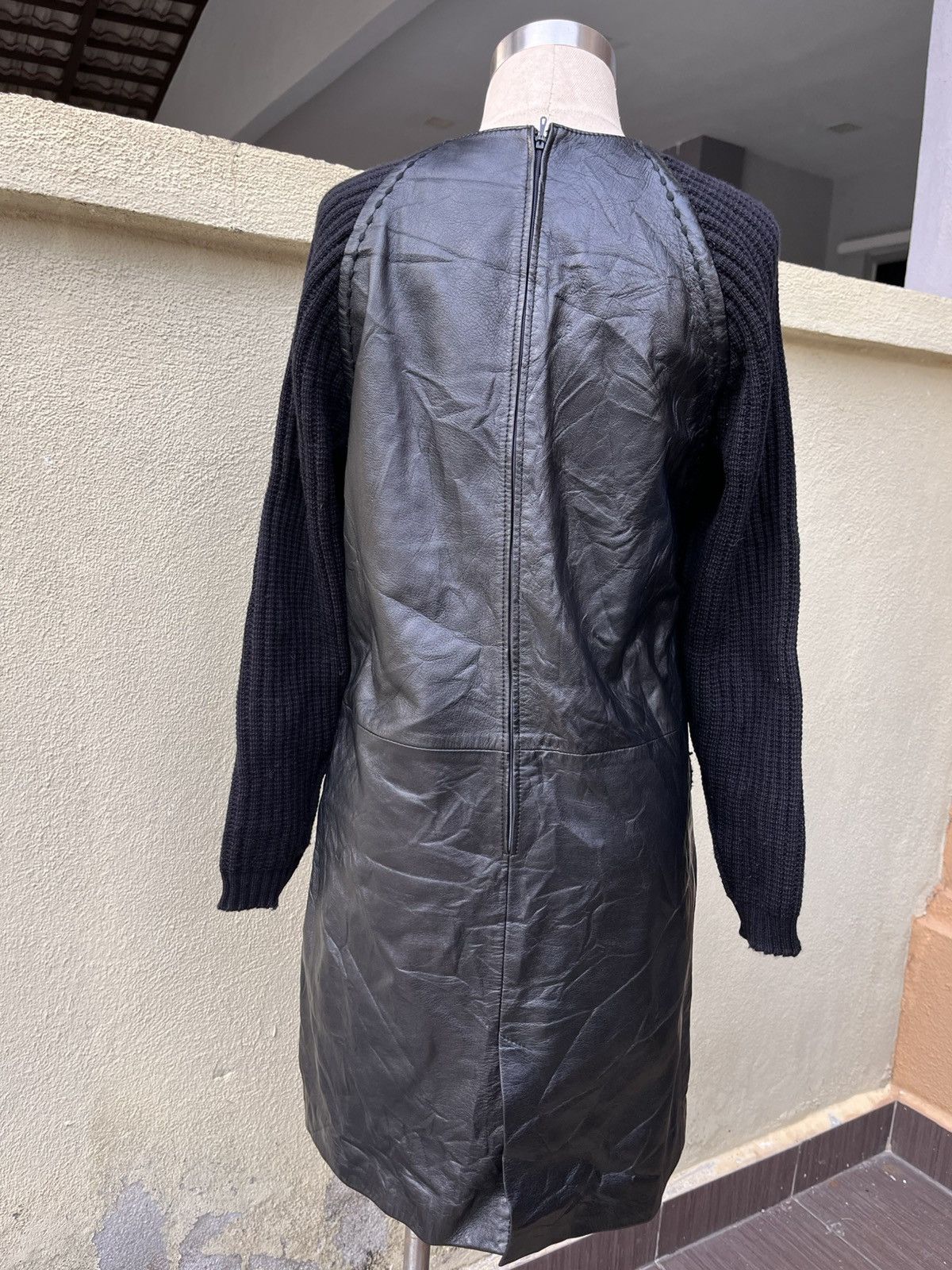 Fendi Vintage leather midi dress Size M / US 6-8 / IT 42-44 - 2 Thumbnail