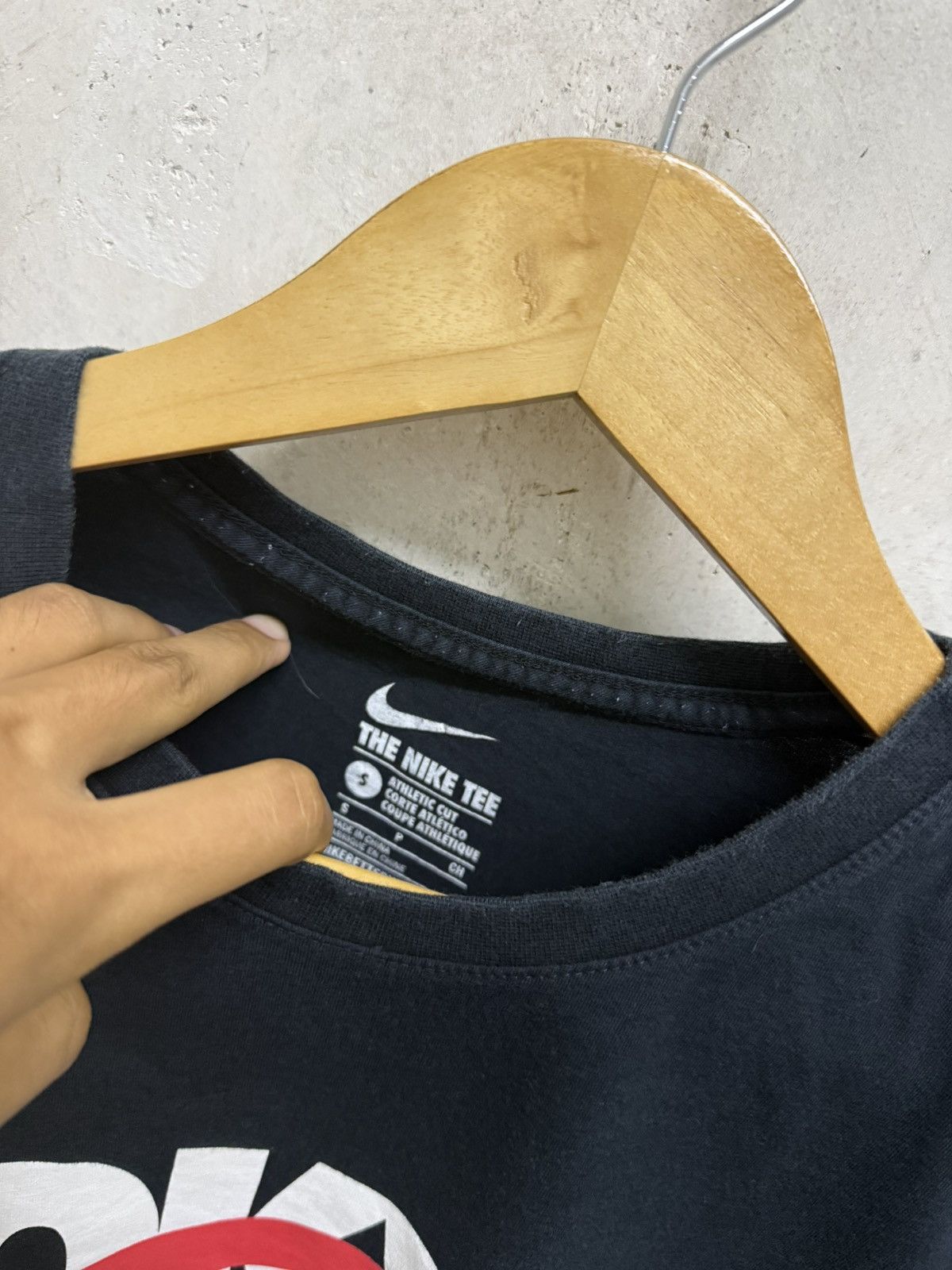Nike Nike Swoosh Tokyo Tshirt Size US S / EU 44-46 / 1 - 4 Thumbnail