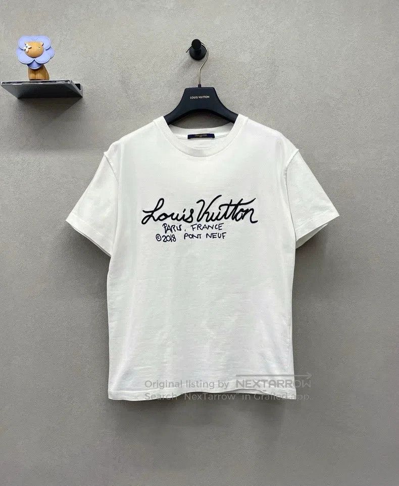 Louis Vuitton Louis Vuitton White embroidered short sleeve Size US S / EU 44-46 / 1 - 1 Thumbnail