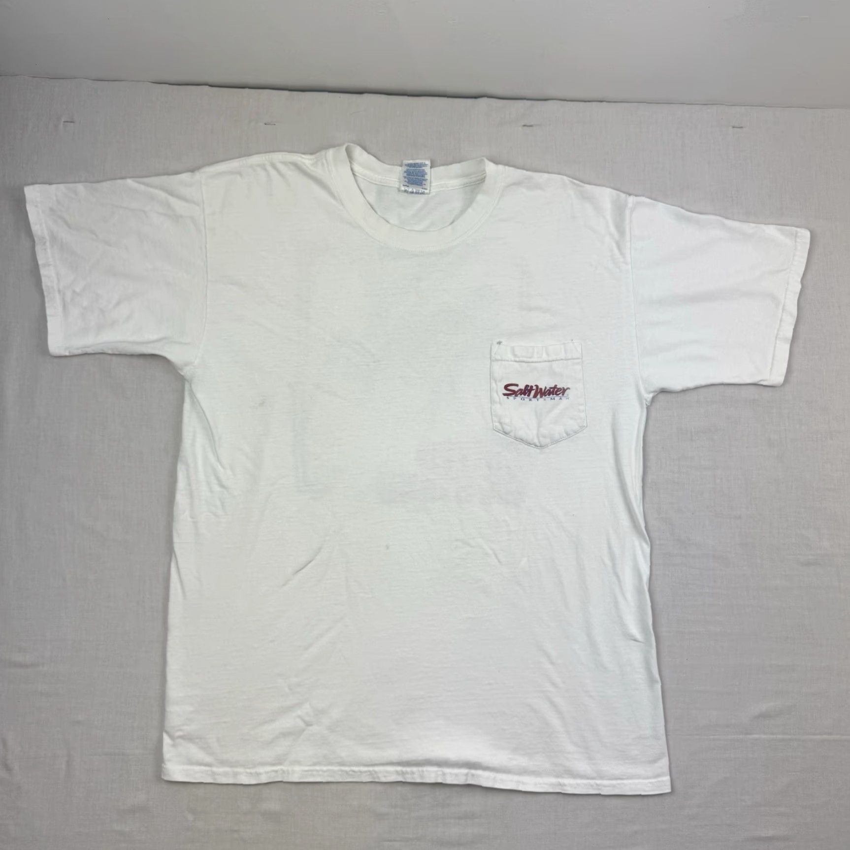 Gildan VINTAGE Salt Water Sportsman Fishing T-Shirt Adult Large White United We Stand Mens Size US L / EU 52-54 / 3 - 5 Thumbnail