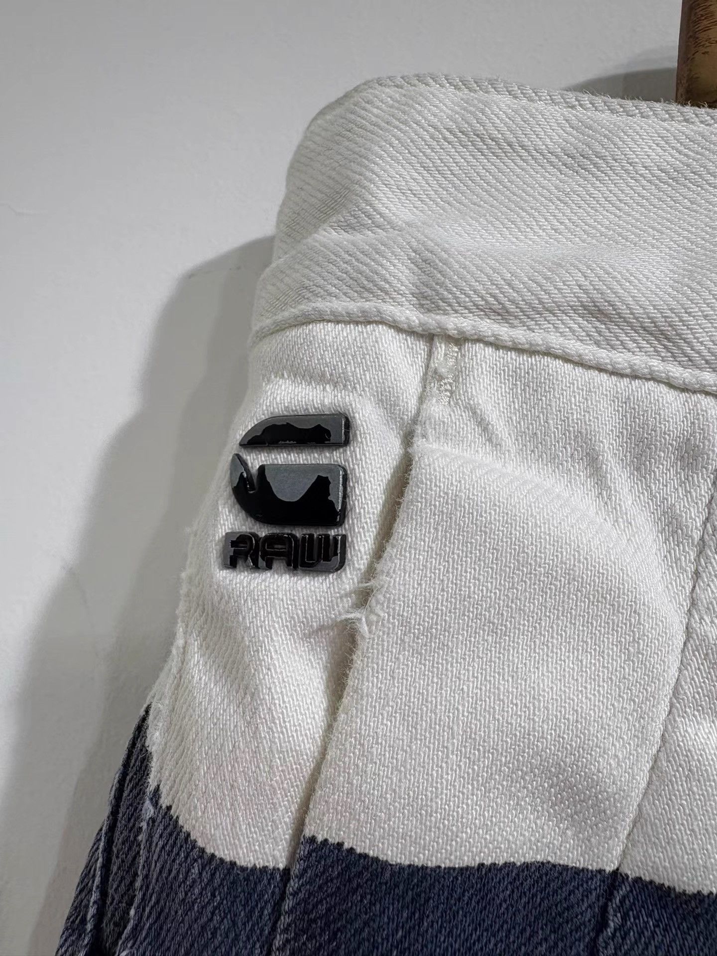 G-Star G-STAR RAW Men's Color Block Shorts K29 Size US 32 / EU 48 - 3 Thumbnail