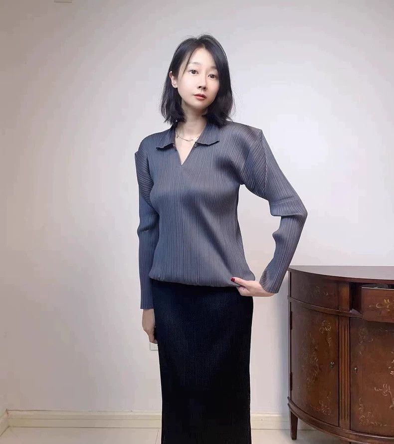 Issey Miyake issey miyake size:3 Pleated lapel top 2506-Nextarrow Size XXS / US 00 / IT 34 - 1 Thumbnail