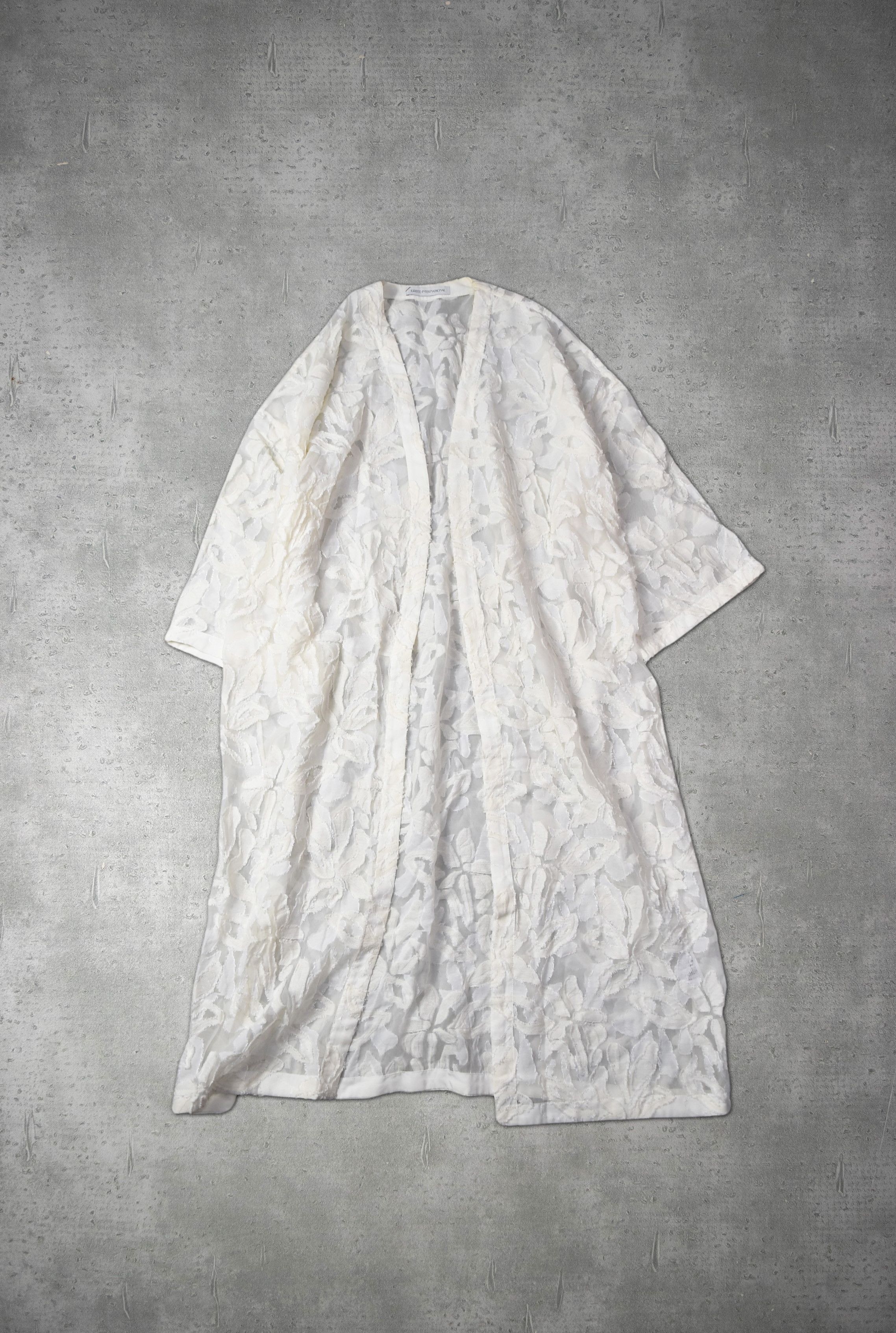 image of Greed Race Long Thin Blouses 14-6-74 75 in White, Women's (Size Small)