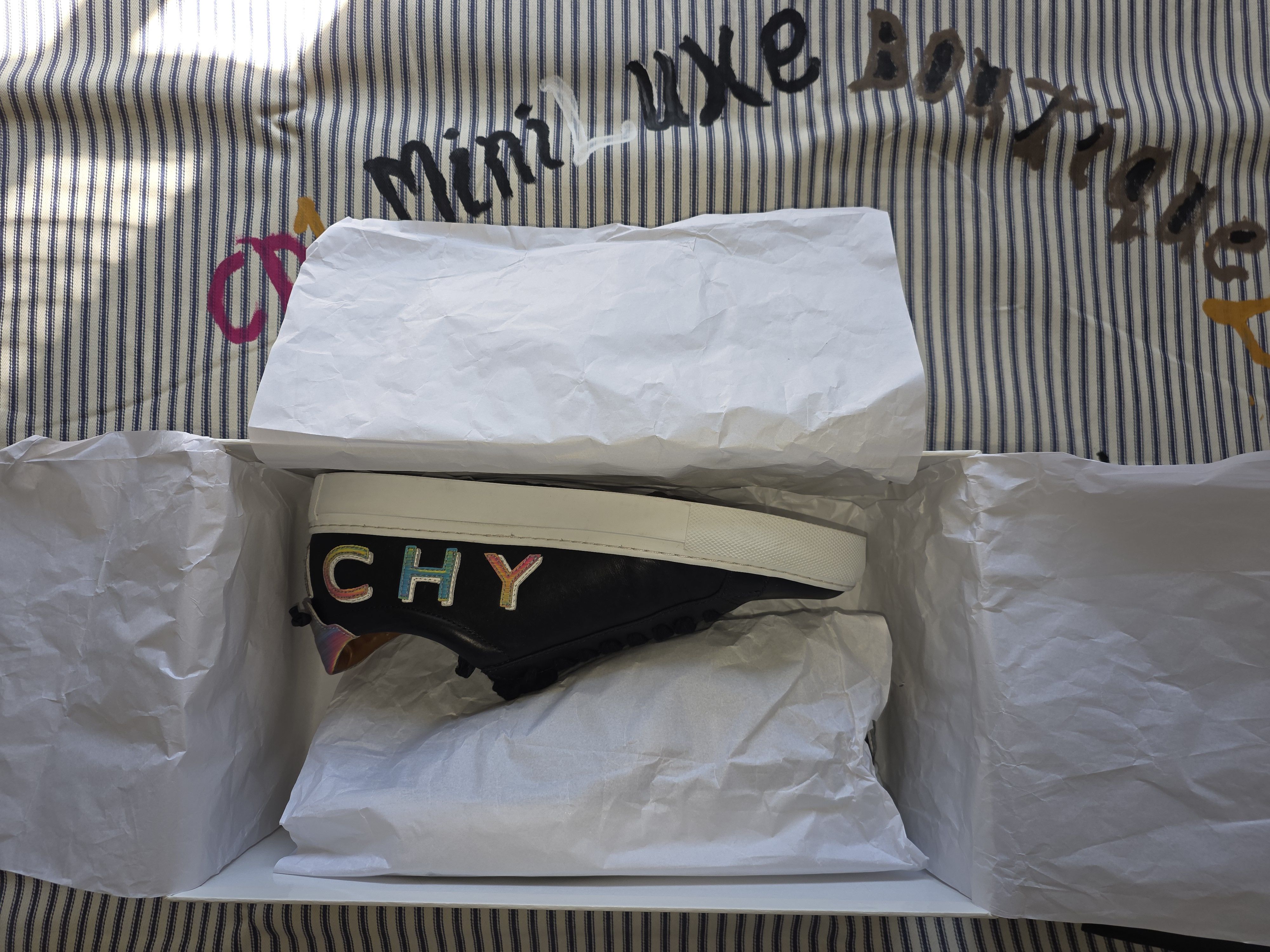 Givenchy Givenchy Urban Street Reverse Logo Size US 10 / IT 40 - 2 Thumbnail