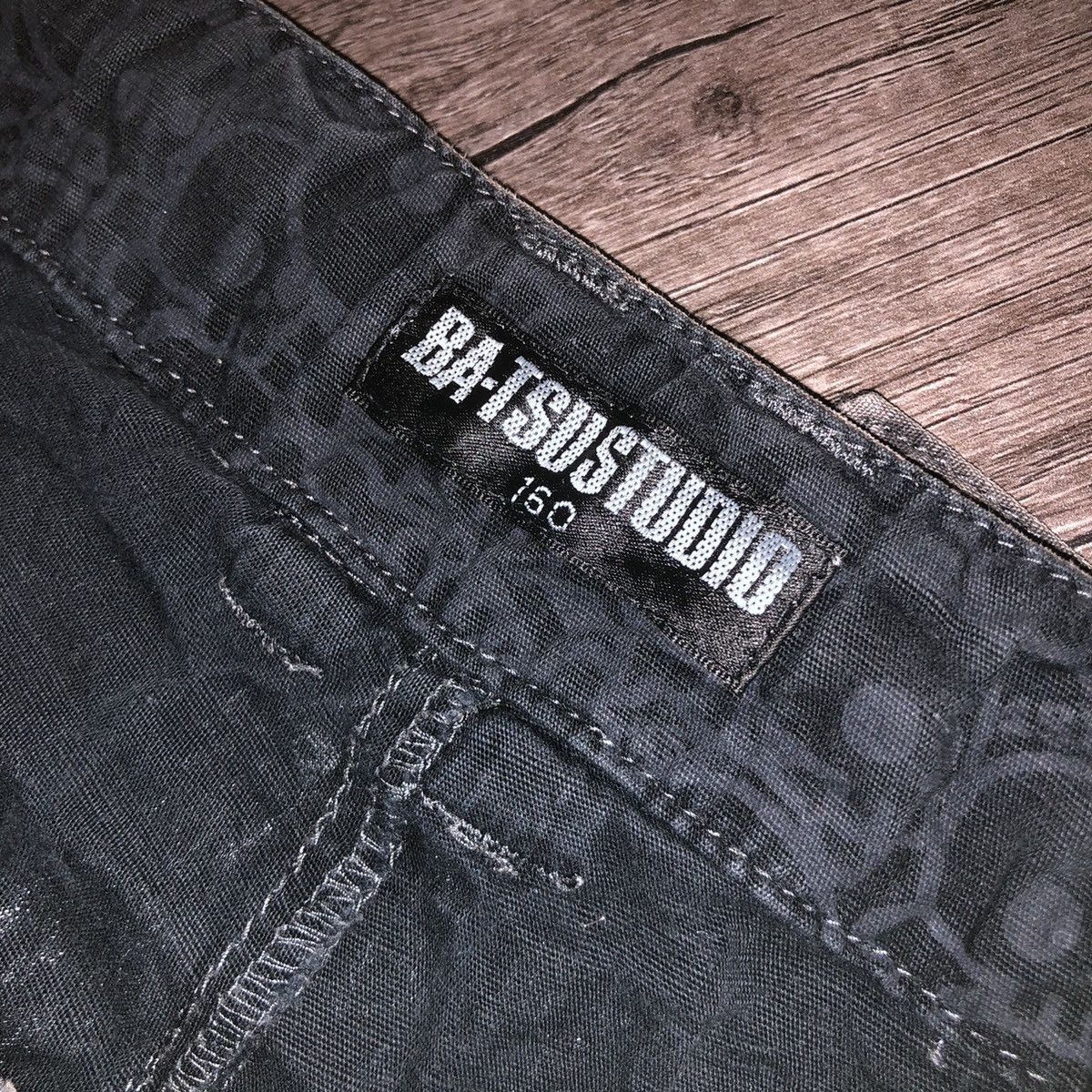Designer × Japanese Brand BA-TSU STUDIO SKULL DESIGN CAMO SHORT PANTS Size US 30 / EU 46 - 18 Thumbnail