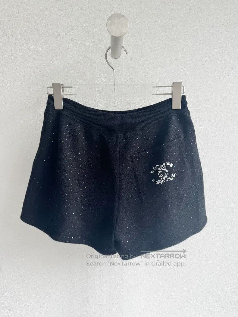 Chanel Chanel Spring and Summer Black Sequined Shorts Size 42" / US 20 - 4 Thumbnail