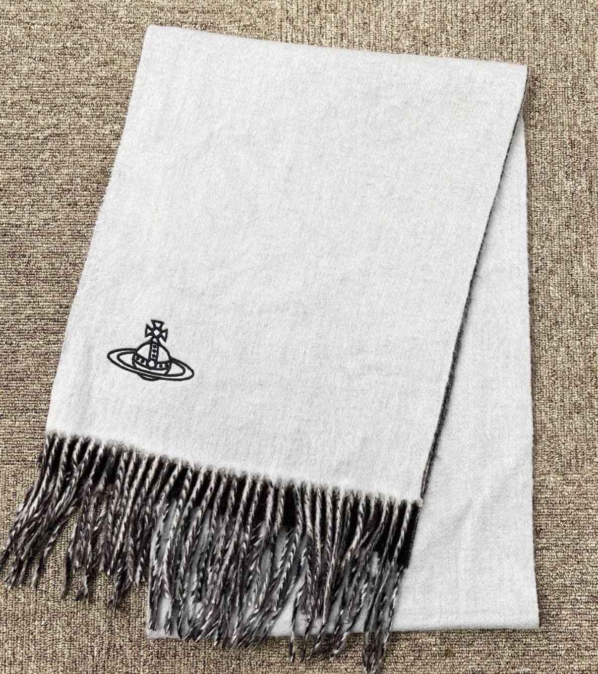 Vivienne Westwood Vivienne Westwood Saturn Embroidery Wool Cashmere Scarf K12 Size ONE SIZE - 1 Thumbnail