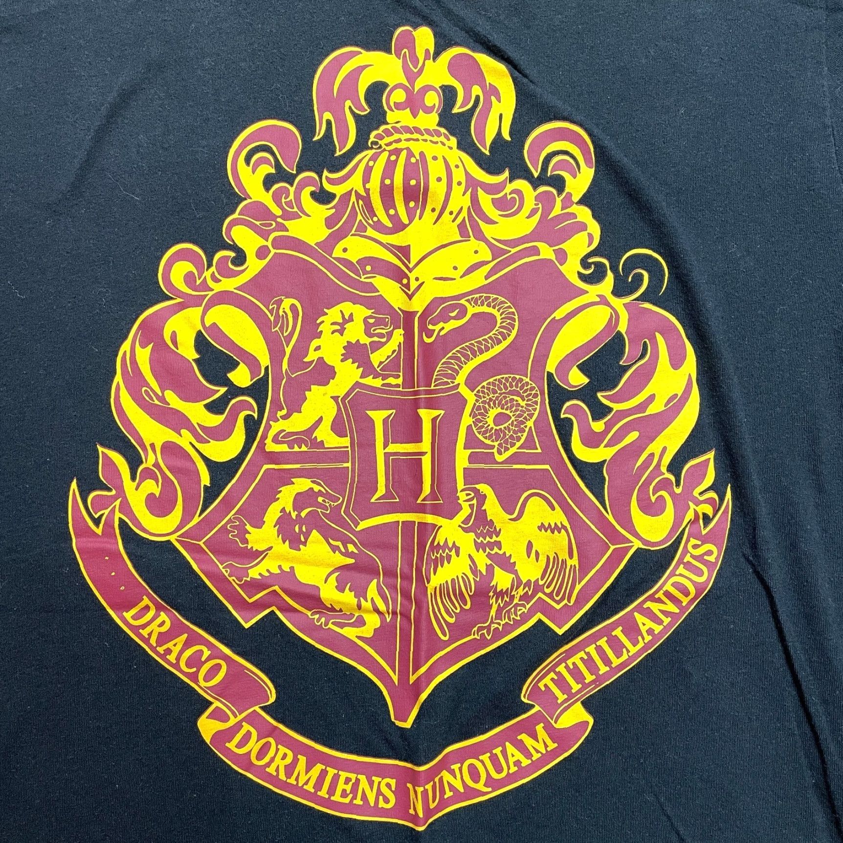 Vintage Harry Potter Shirt Mens Medium Black Hogwarts Logo Short Sleeve Adult Crew Soft Size US M / EU 48-50 / 2 - 2 Thumbnail