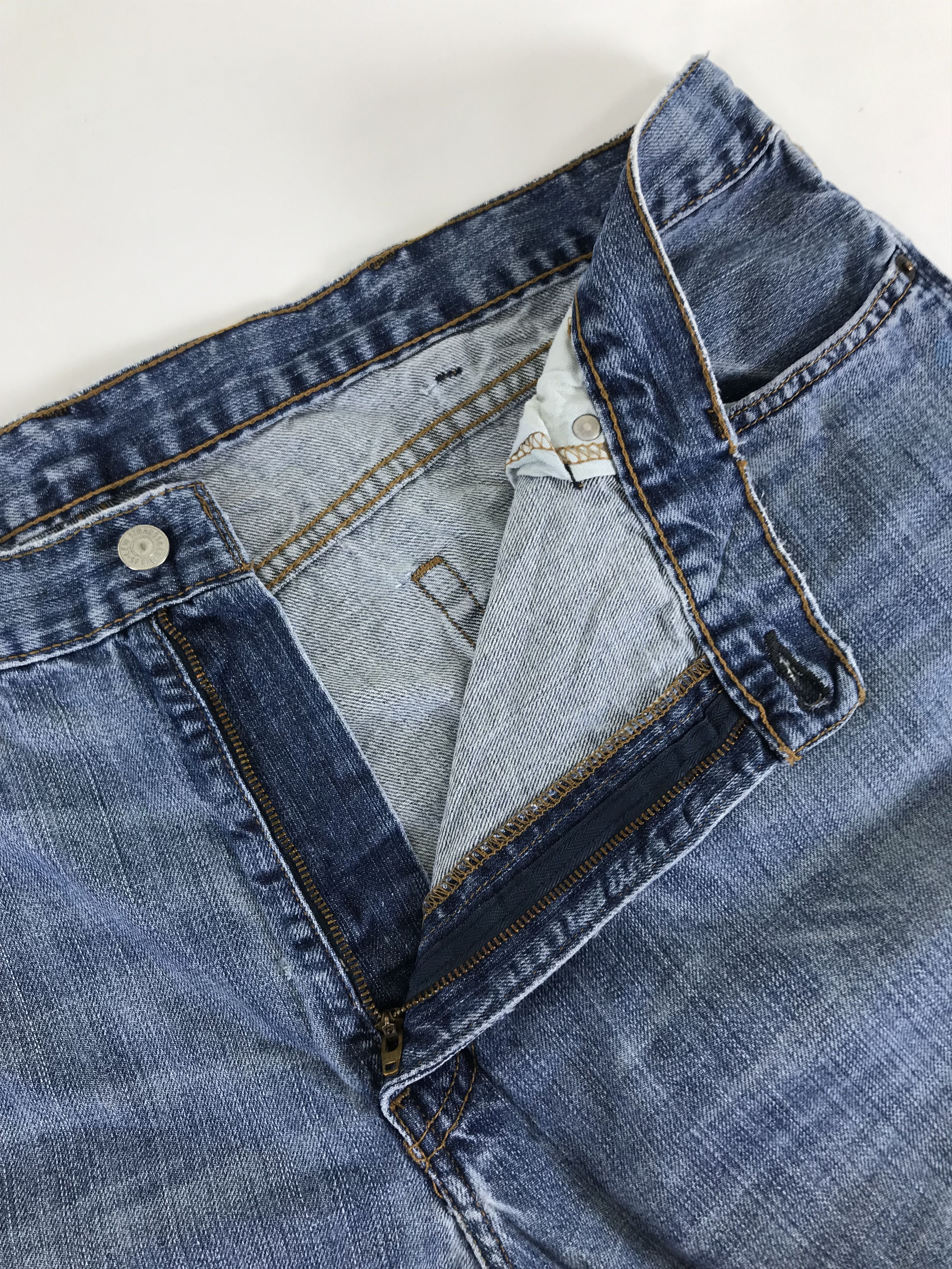 Levi's Vintage Levi's 559 Relaxed Straight Jeans Blue Washed Denim Size US 42 / EU 58 - 9 Thumbnail