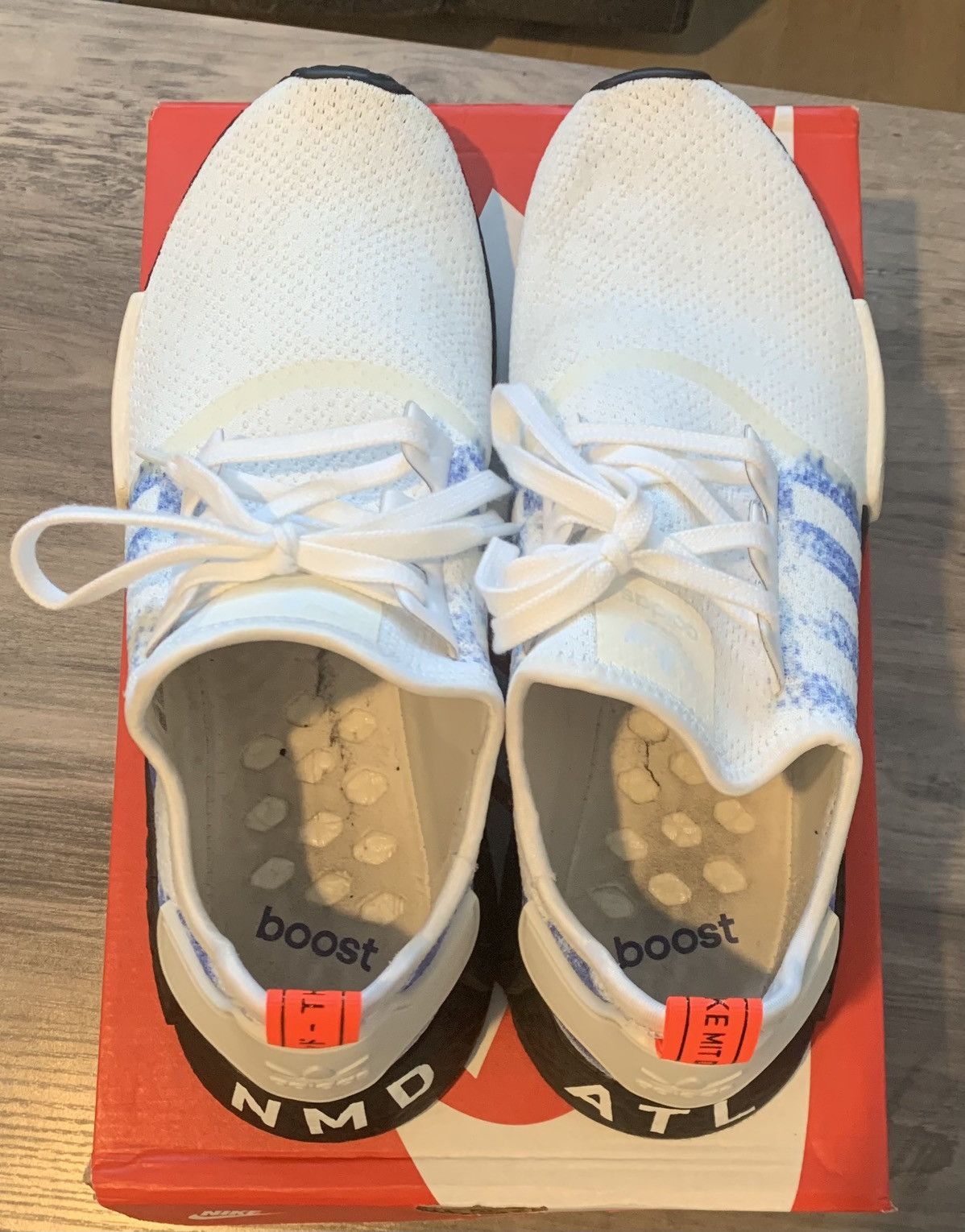 Adidas Size 13 Adidas NMD R1 ATL White Blue VNDS Worn 1-2x G28731 Size US 13 / EU 46 - 5 Thumbnail