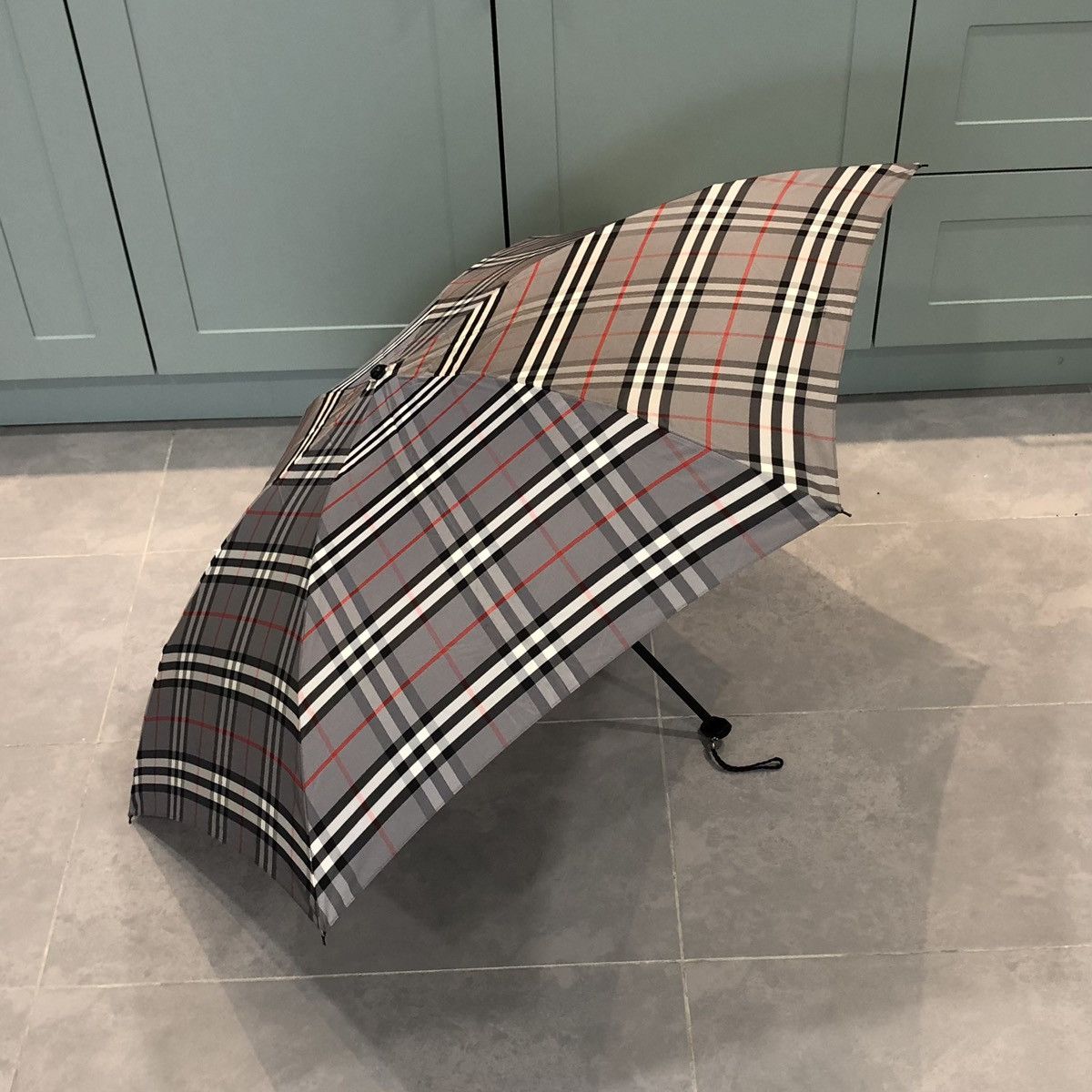 Burberry Burberry's Checked Novacheck Waterproof Folding Umbrella Size ONE SIZE - 3 Thumbnail