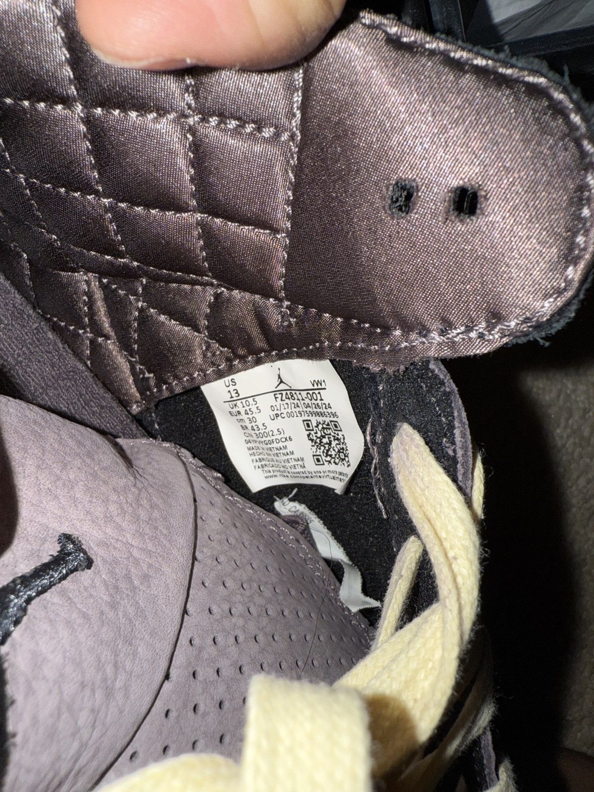 Jordan Brand × Nike Jordan 3 A ma maniere Size US 11.5 / EU 44-45 - 9 Thumbnail