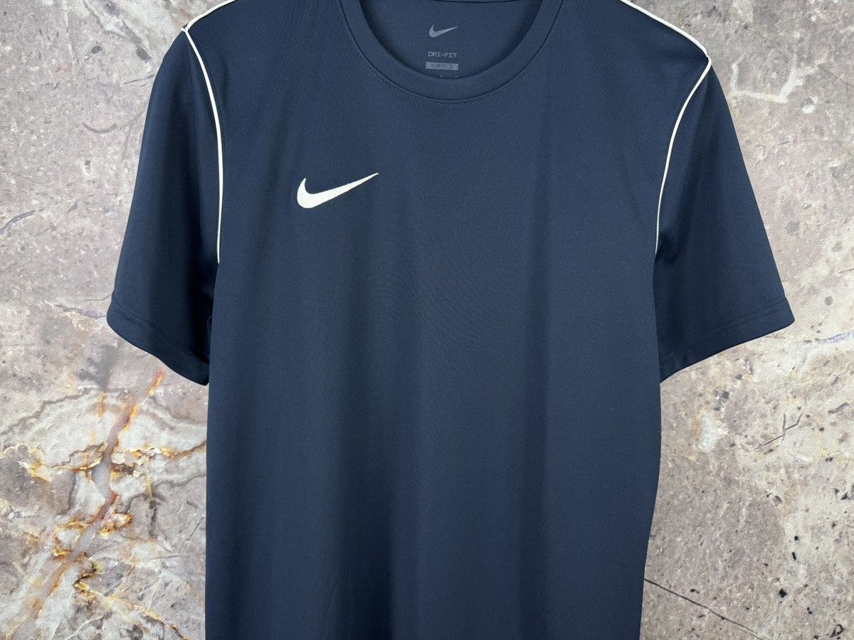 Nike Nike Dri-Fit Men’s Training T-Shirt Navy Blue Logo Size L Size US L / EU 52-54 / 3 - 3 Thumbnail