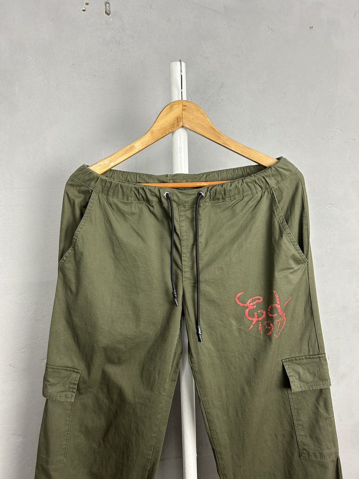 Ed Hardy CRAZY Ed hardy Cargo Pants Baggy joggers big Logo Size US 31 - 9 Thumbnail