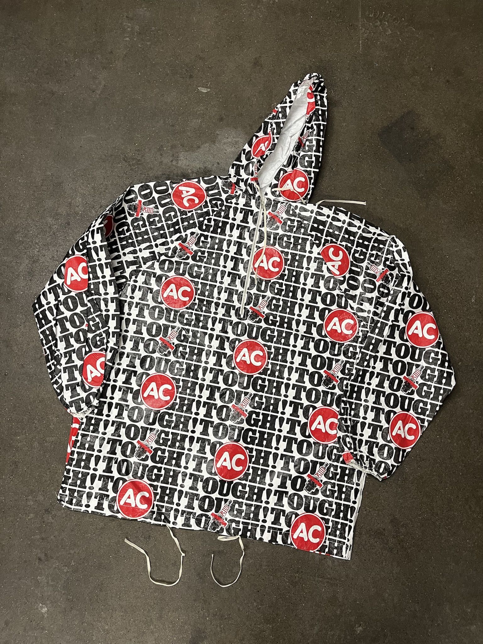Vintage 1990s AC Spark Plugs Tough Tyvek All Over Print Windbreaker Size M