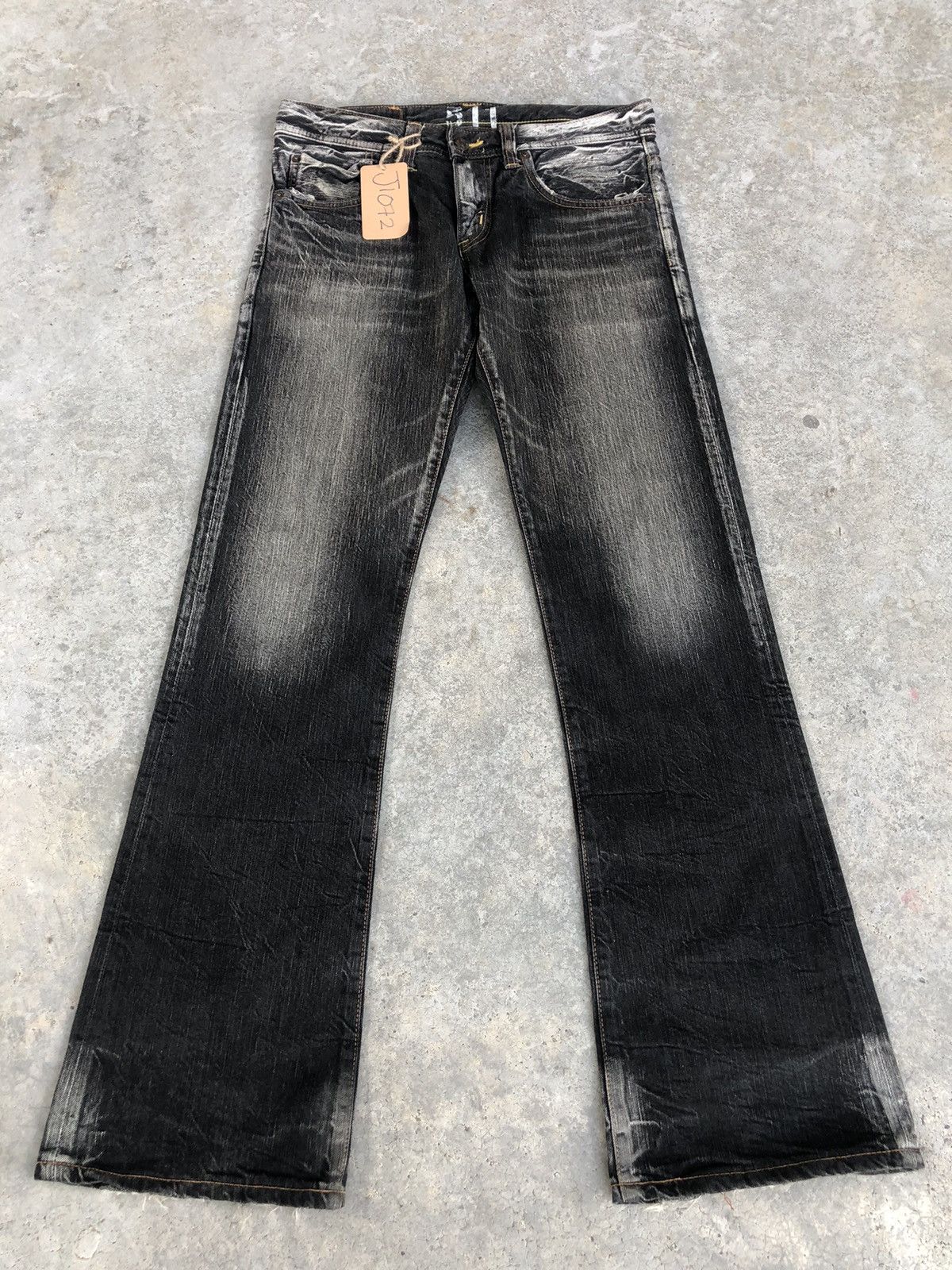 Edwin Japanese Edwin Flared Jeans Distressed Jeans 511 RV Size US 31 - 1 Thumbnail