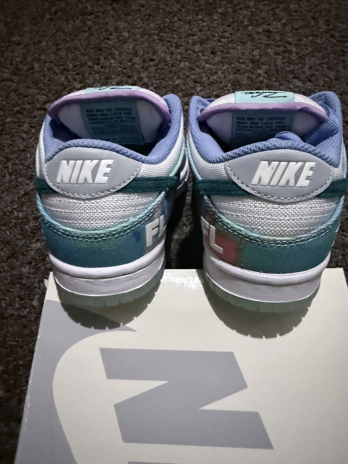 Nike SB Nike SB Dunk Low X Futura Laboratories Size US 5.5 / IT 35.5 - 2 Thumbnail