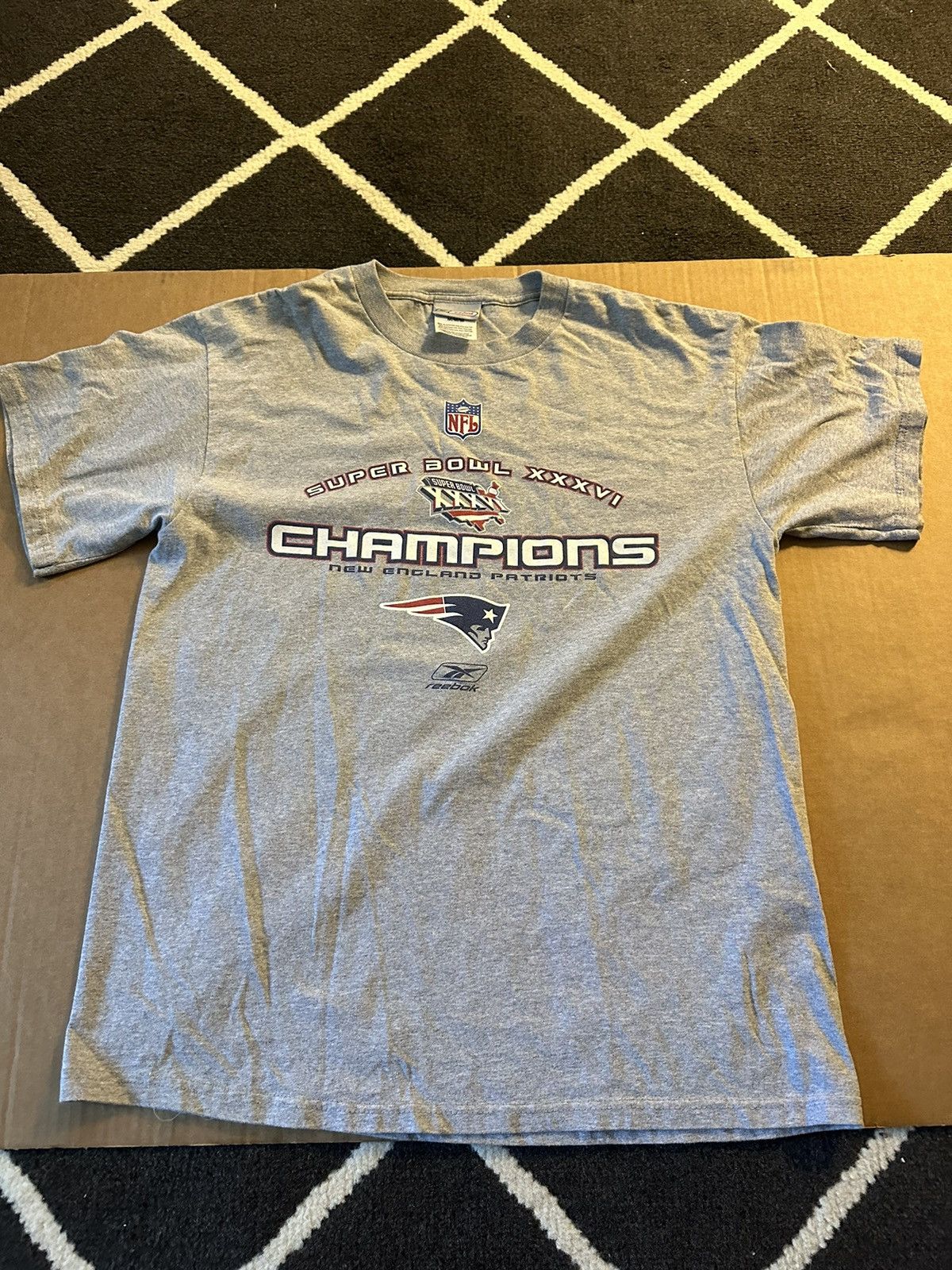 NFL Patriots Super Bowl champions shirt 2002 Size US M / EU 48-50 / 2 - 1 Thumbnail