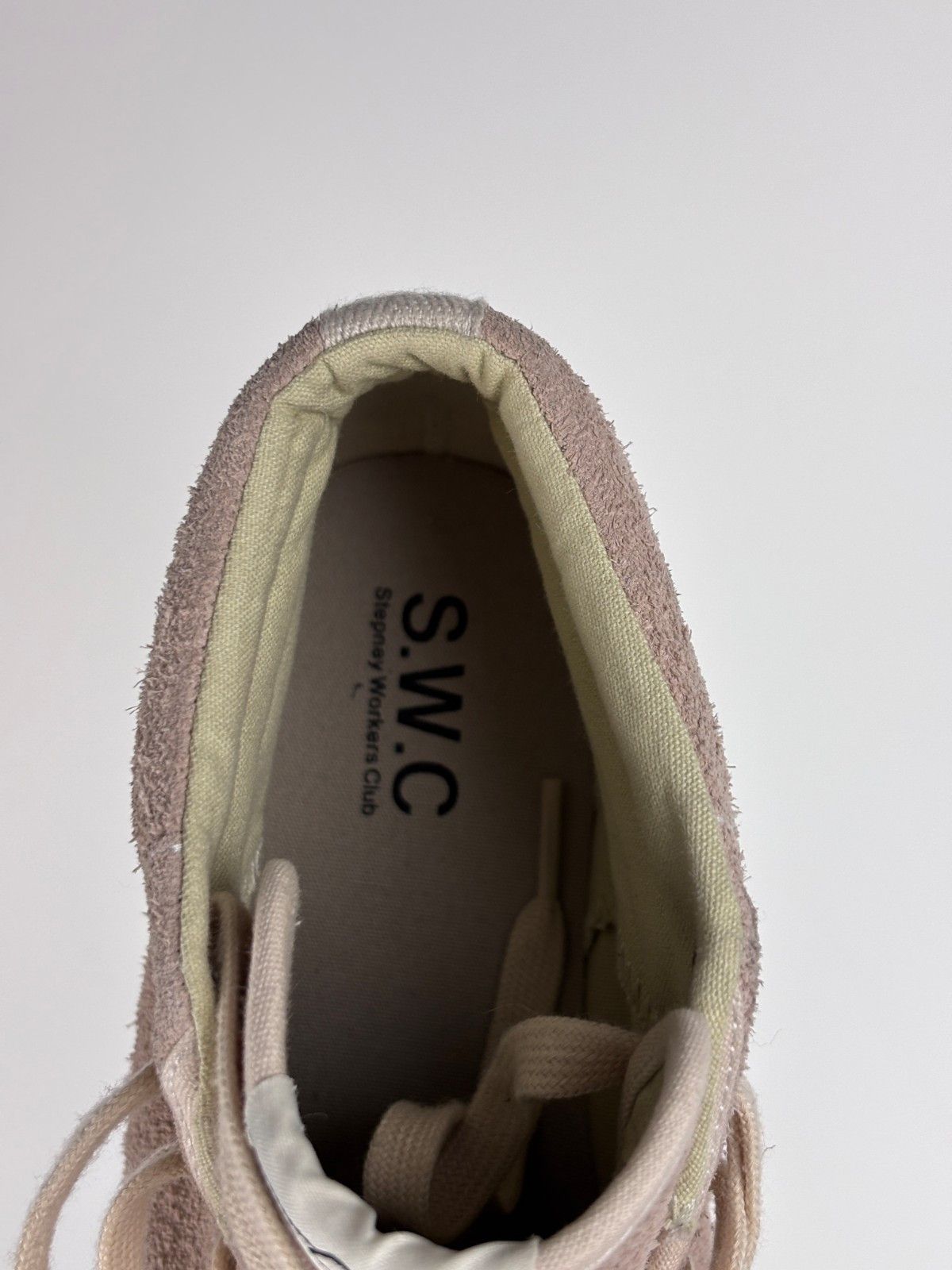 Stepney Workers Club Stepney Workers Club SWC Suede High Sneakers Pink Shoes US 9 Size US 9 / EU 42 - 8 Thumbnail