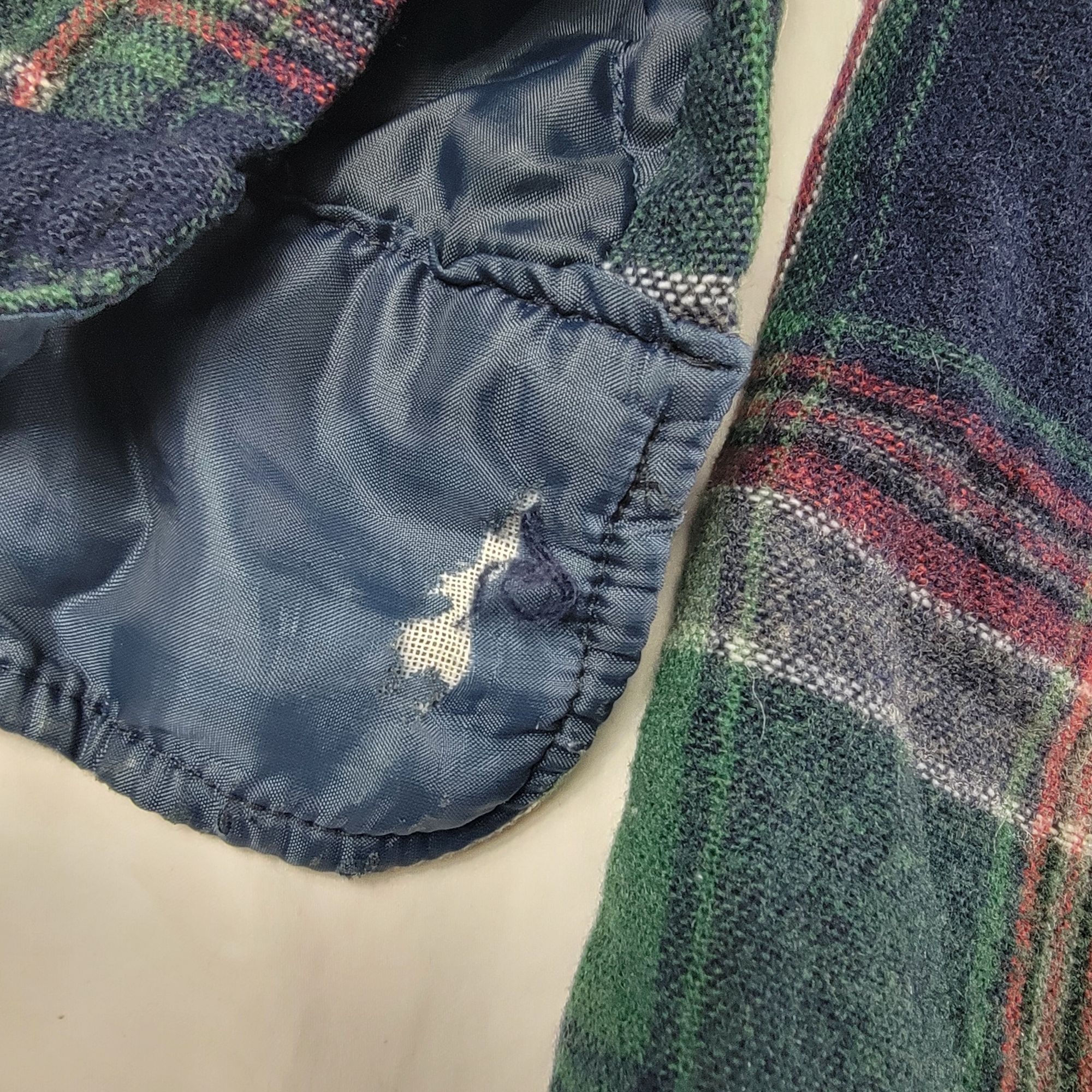 High Sierra High Sierra By Mervyns Mens Medium Blue Green Flannel Shirt Size US M / EU 48-50 / 2 - 4 Thumbnail
