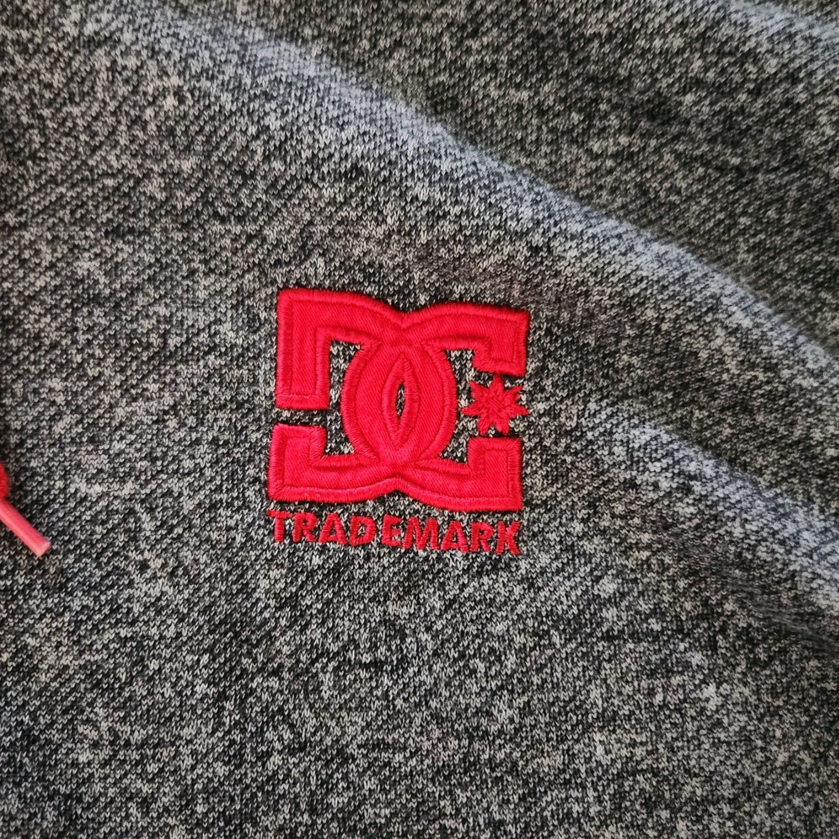 Vintage VINTAGE DC Shoes Full Zip Hoodie Mens XL Heather Gray Red Embroidered Logo Size US XL / EU 56 / 4 - 4 Thumbnail