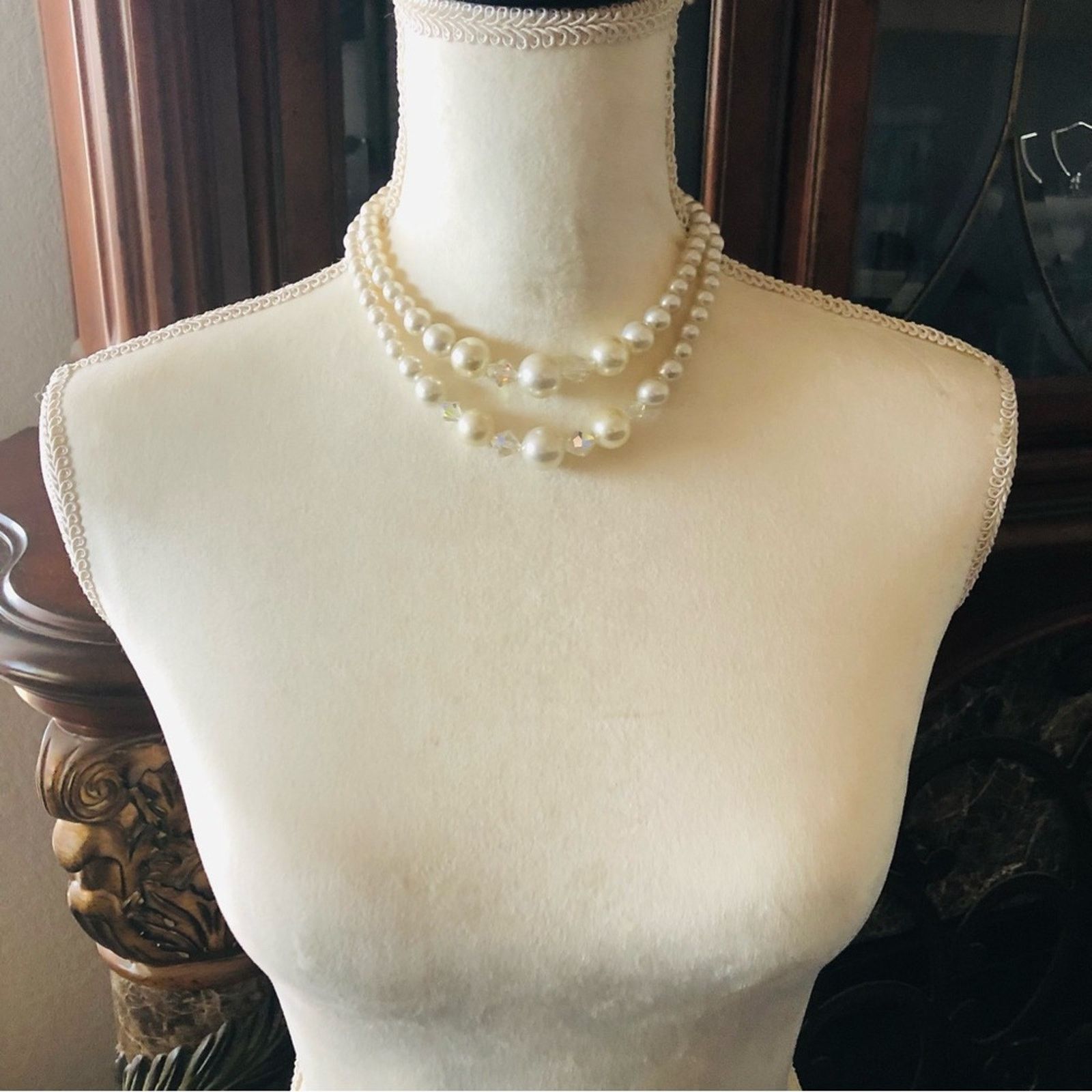 Vintage Vintage mid century white pearl AB choker necklace Size ONE SIZE - 5 Thumbnail