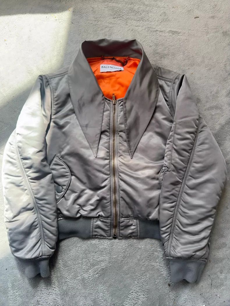 Balenciaga Balenciaga Bomber jacket with large collar jacket 2501-Next Size S / US 4 / IT 40 - 1 Thumbnail