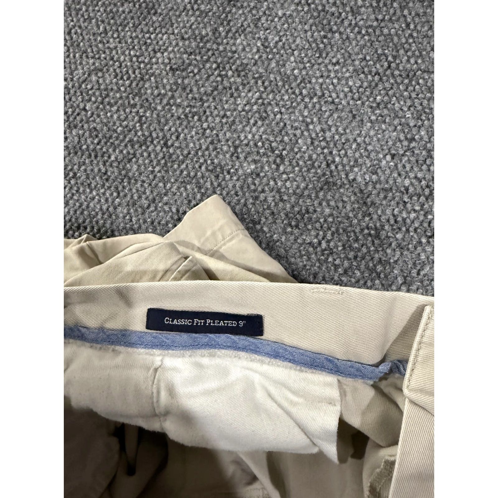 Polo Ralph Lauren Polo Ralph Lauren Shorts Mens 34 Beige Classic Fit Pleated 9 Inch Chino Casual Polo Logo Pocket Size US S / EU 44-46 / 1 - 6 Thumbnail