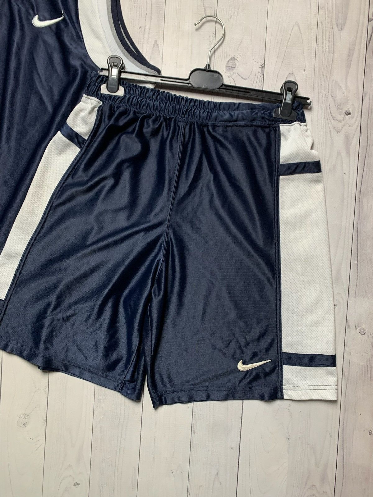 Nike × Vintage Vintage Nike Basketball jersey + shorts rare training XL Size US XL / EU 56 / 4 - 2 Thumbnail