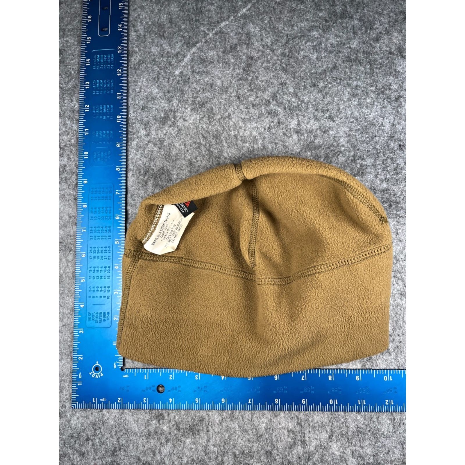 Vintage Peckham Beanie Toque Hat Adult One Size Beige Unisex Accessories Winter Fall Spring Ski Outdoor Beanie Mens Womens Boys Girls Size US M / EU 48-50 / 2 - 4 Thumbnail