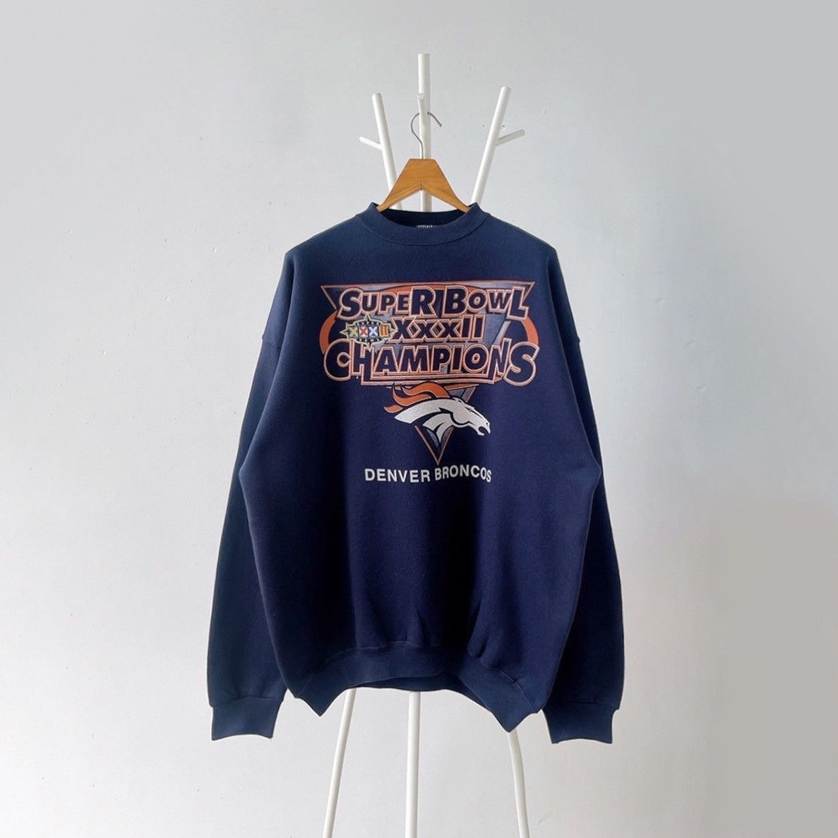 Tultex × Vintage 90s Denver Broncos NFL sweatshirt/ XL Size US XL / EU 56 / 4 - 1 Thumbnail