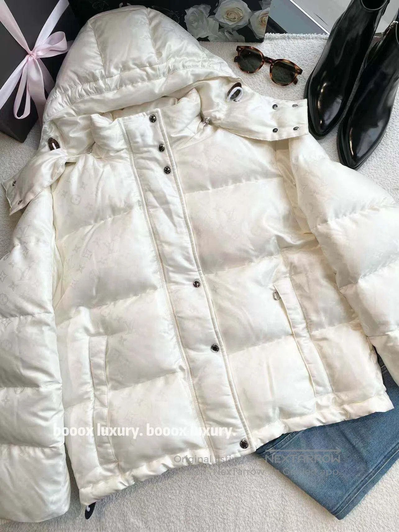 Louis Vuitton Louis Vuitton 25SS embossed full print hooded down jacket| Size XS / US 0-2 / IT 36-38 - 1 Thumbnail