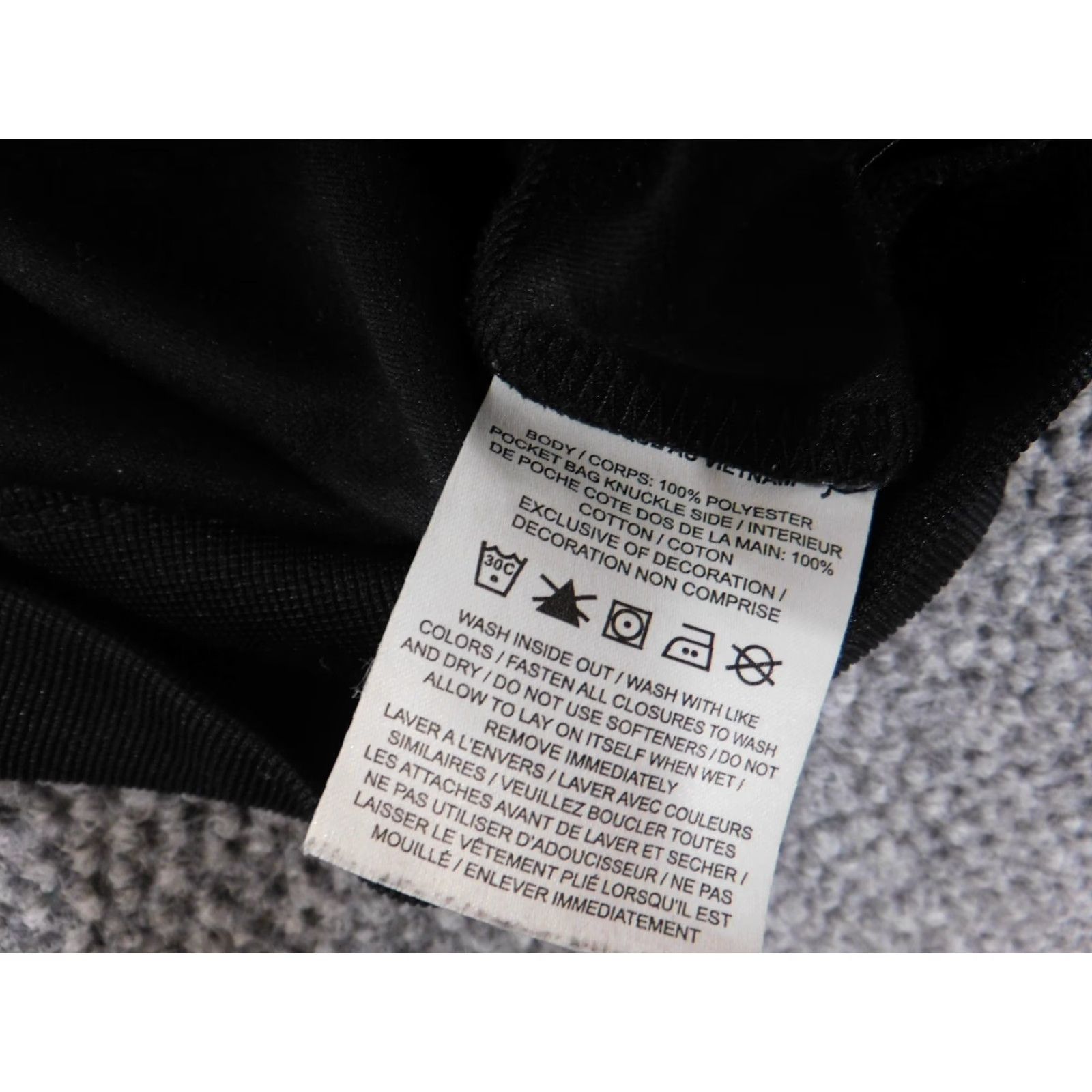 Nike nike sweatshirt women small black logo zip stretch run performance Size S / US 4 / IT 40 - 7 Thumbnail