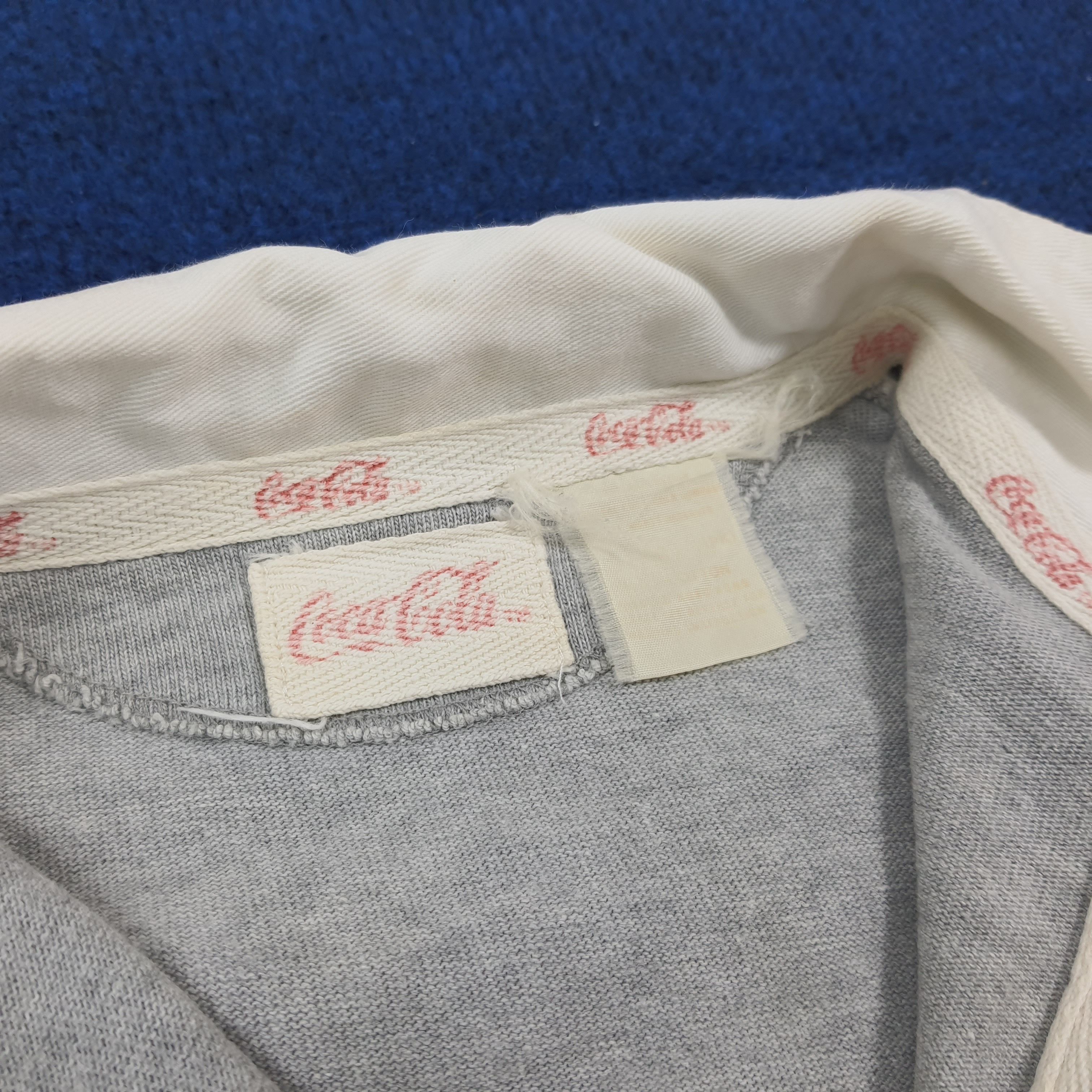 Coca Cola Vintage Coca Cola Streetwear Retro Polo Long Sleeve C301N13 Size US L / EU 52-54 / 3 - 6 Thumbnail