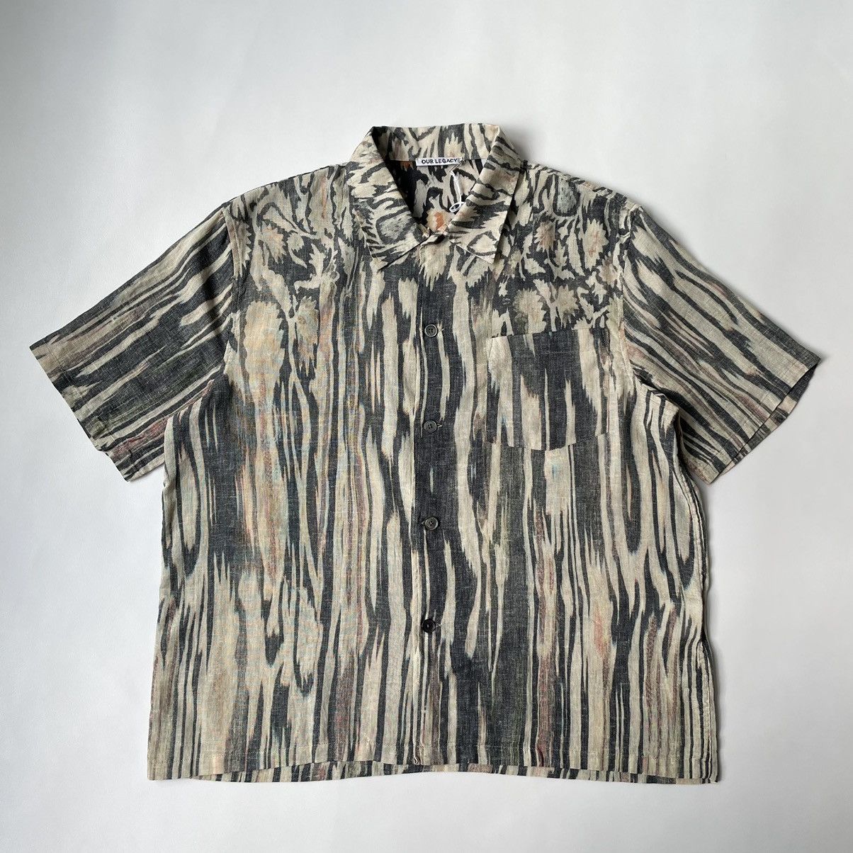 Our Legacy S/S 21 ‘Hanabi’ Print Box Shirt Size US L / EU 52-54 / 3 - 16 Thumbnail