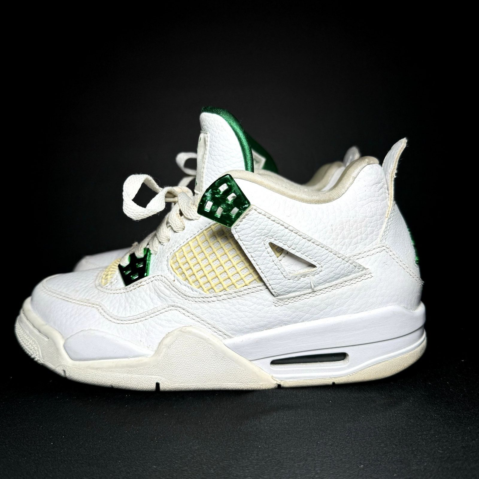 Jordan Brand × Nike Size 5.5 - Air Jordan 4 Retro GS Green Metallic Men's Shoes Size US 5.5 / EU 38 - 8 Thumbnail