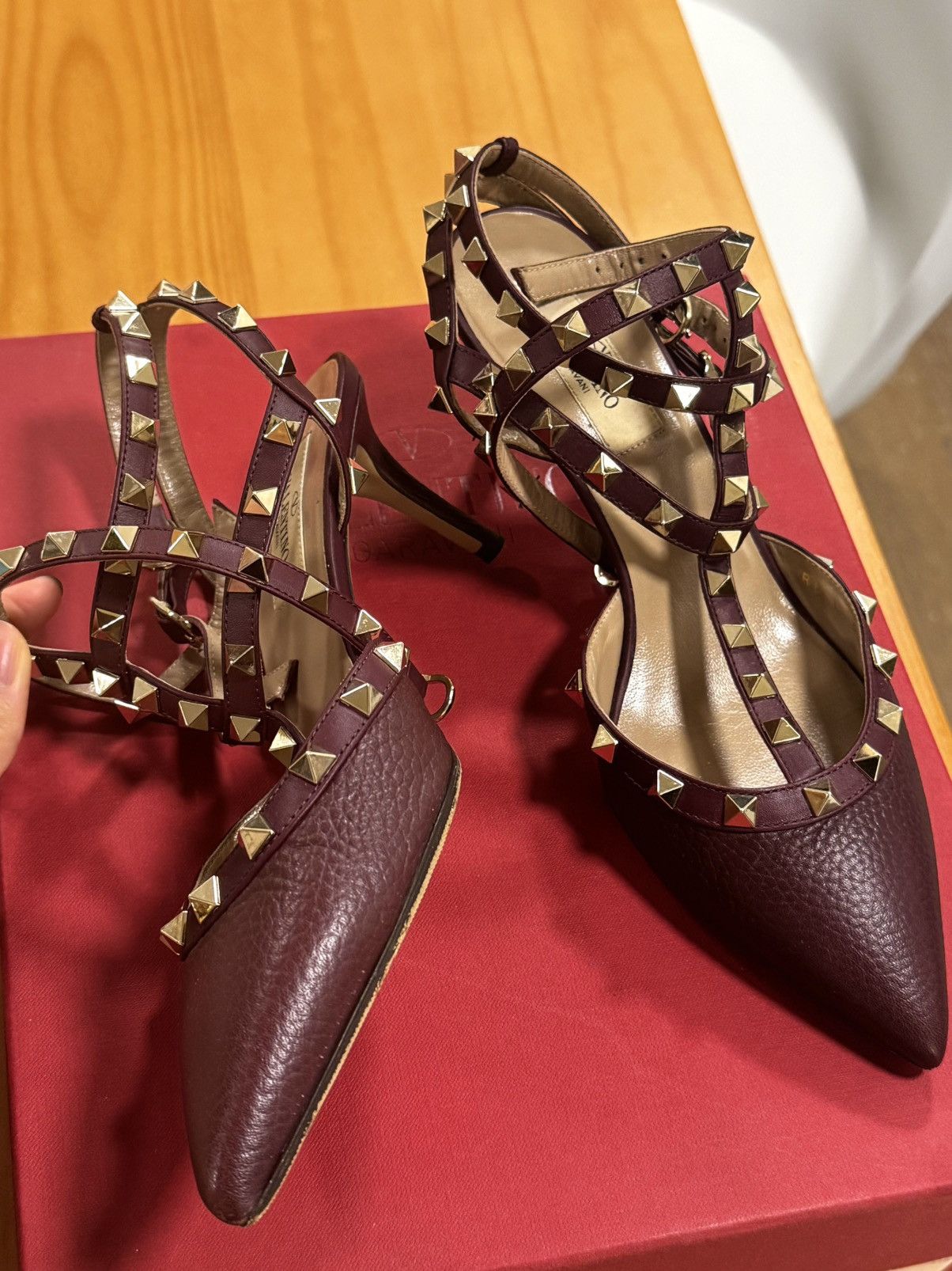 Valentino Valentino caged rockstud 65mm Size US 8 / IT 38 - 1 Thumbnail