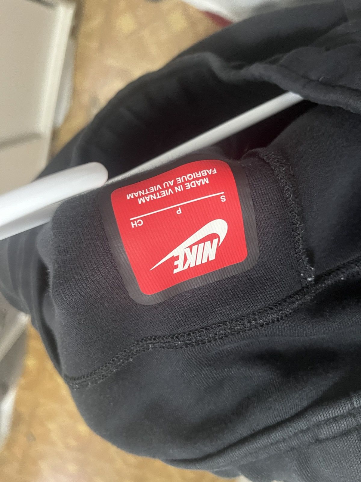 Nike Black Nike Tech Pants Size Small Size US 30 / EU 46 - 4 Thumbnail