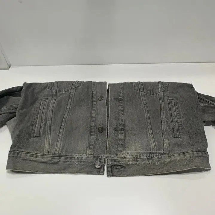 Balenciaga Balenciaga Men’s Vintage Wash Denim Jacket. Size US L / EU 52-54 / 3 - 2 Thumbnail