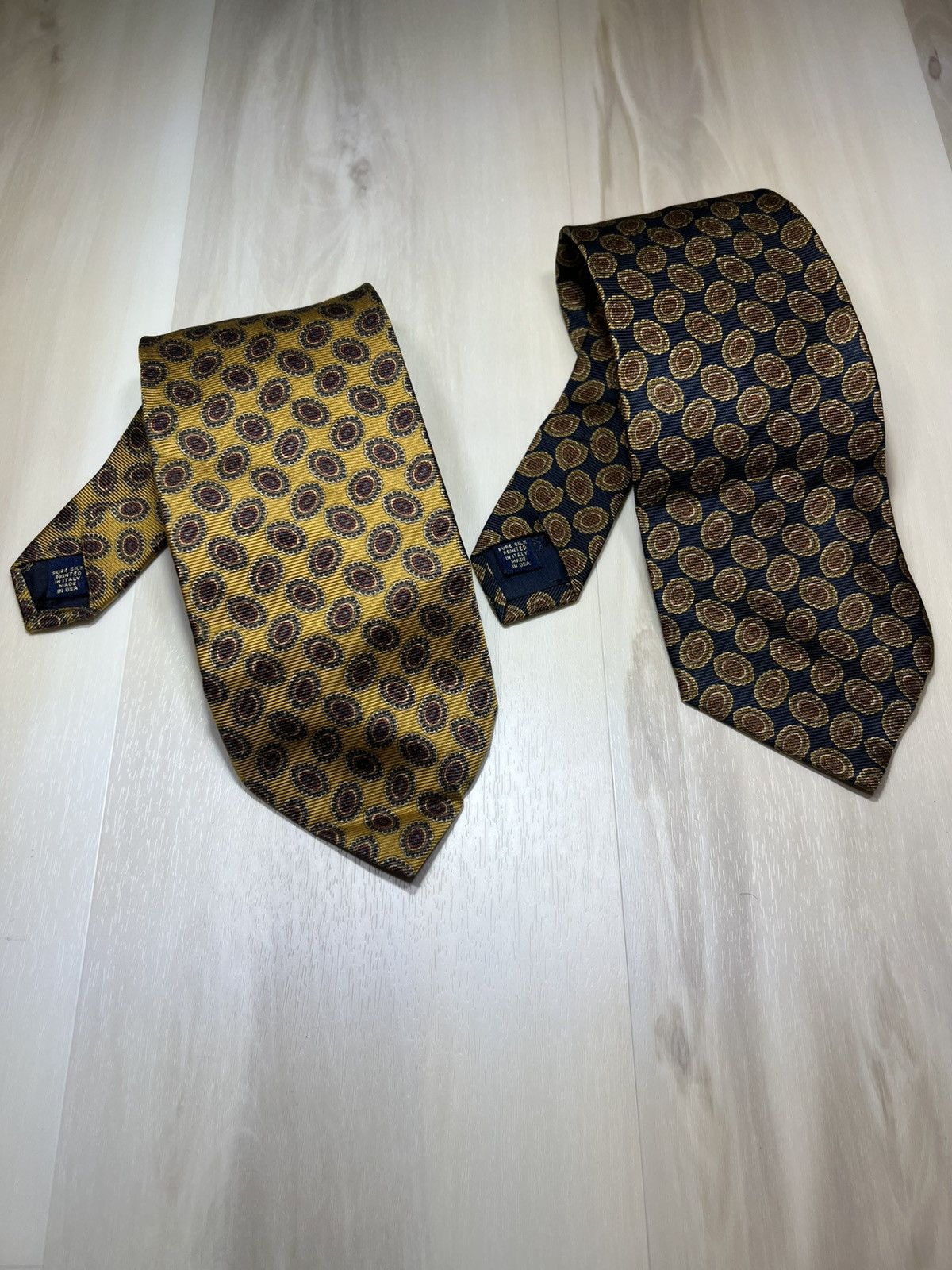 Brooks Brothers Two (2) Brooks Brothers Makers Silk ties Navy Gold Geometric Size ONE SIZE - 1 Thumbnail