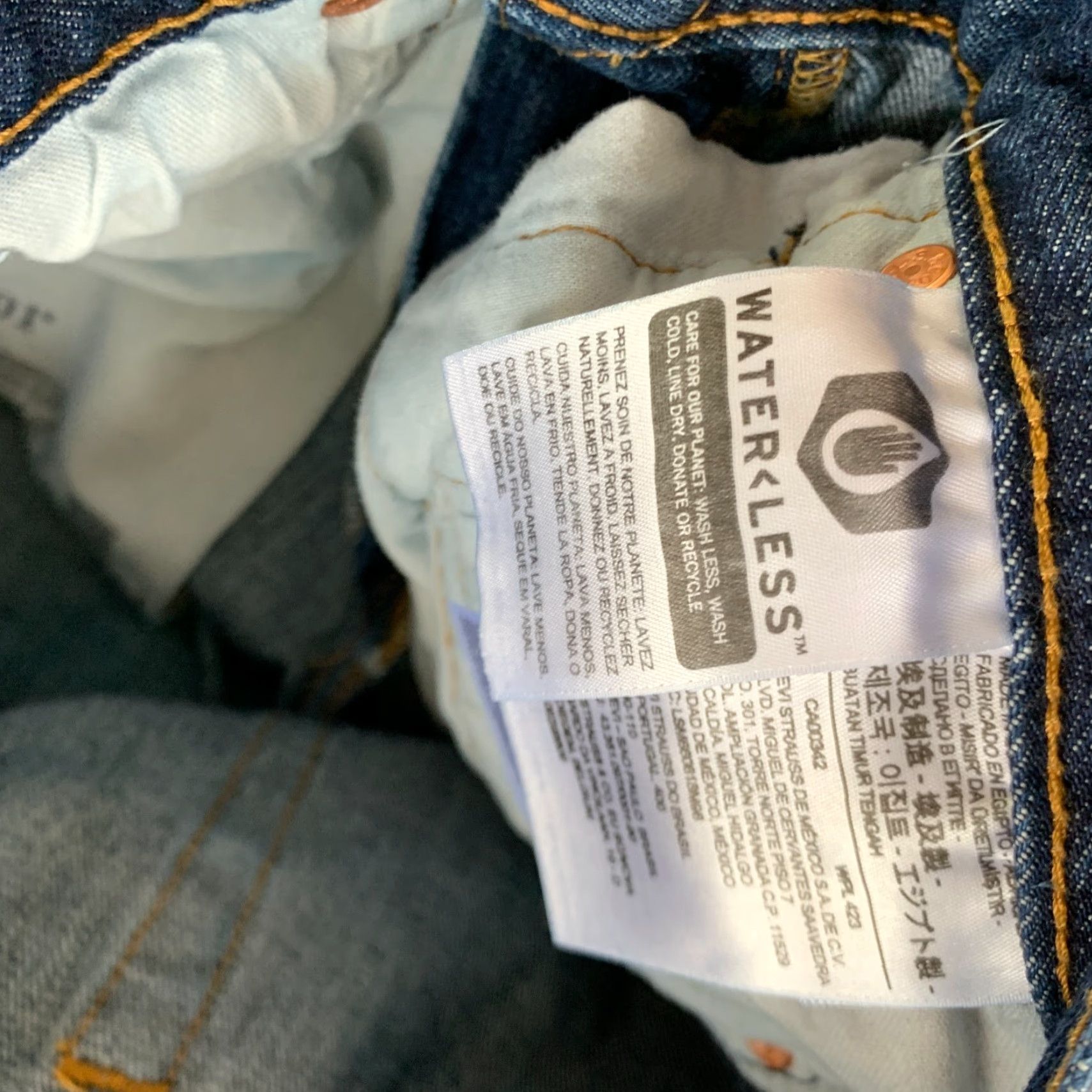 Levi's VINTAGE Levi's Levi Strauss 501 Mens Jeans Dark Wash 32 x 32 Act 30 x 29 Jeans Blue 501 Bootcut Mens Regular 32 Inseam 32 Size US 32 / EU 48 - 5 Thumbnail