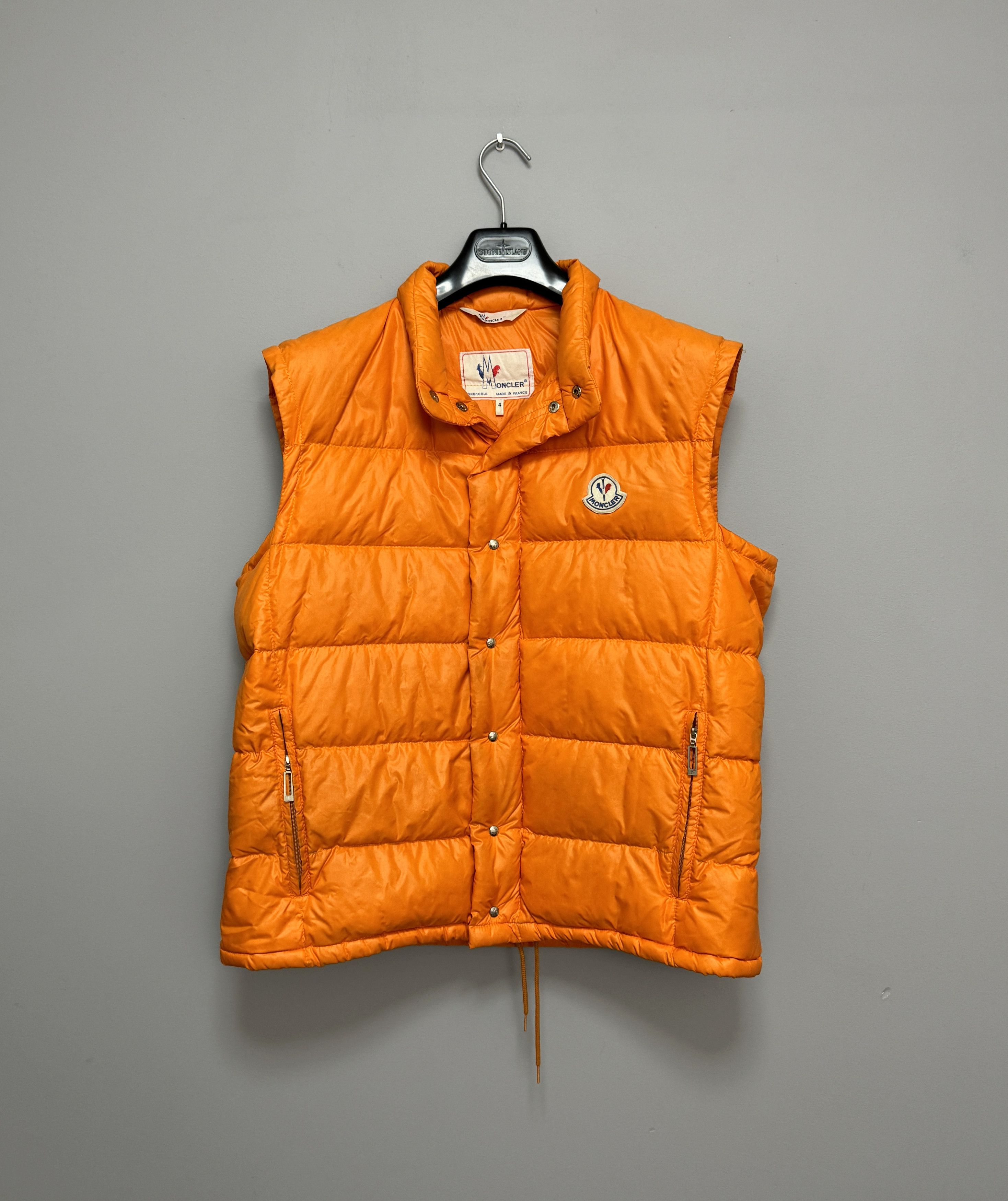 Moncler Moncler Grenoble Down Gilet Puffer Vest Orange Size 4 Size US L / EU 52-54 / 3 - 1 Thumbnail