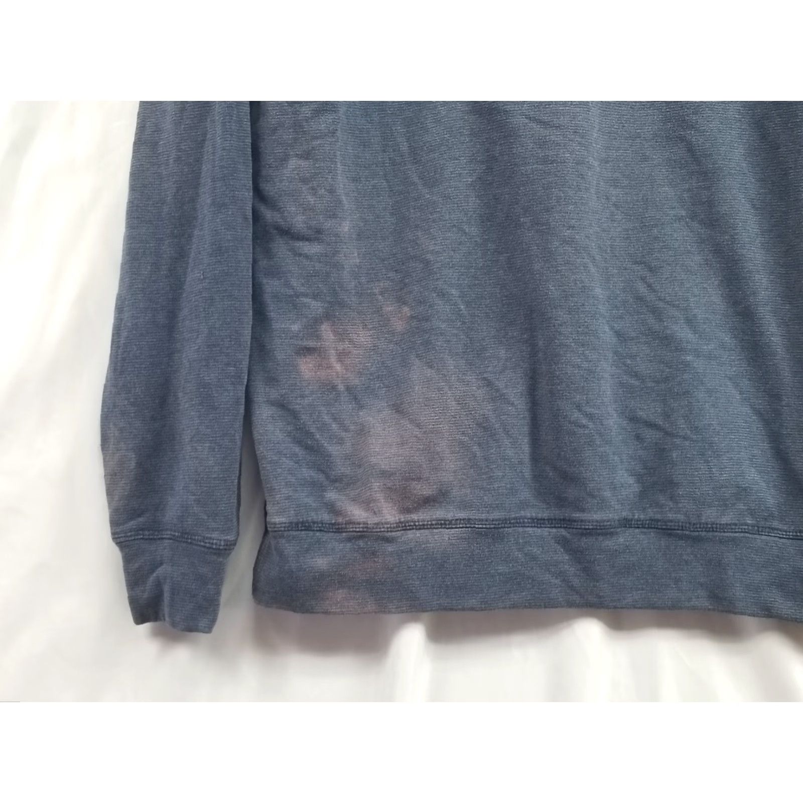 Athleta Athleta Sweatshirt Womens Small Gray Crew Neck Activewear Thumbholes Distressed Pullover Pockets Size S / US 4 / IT 40 - 5 Thumbnail
