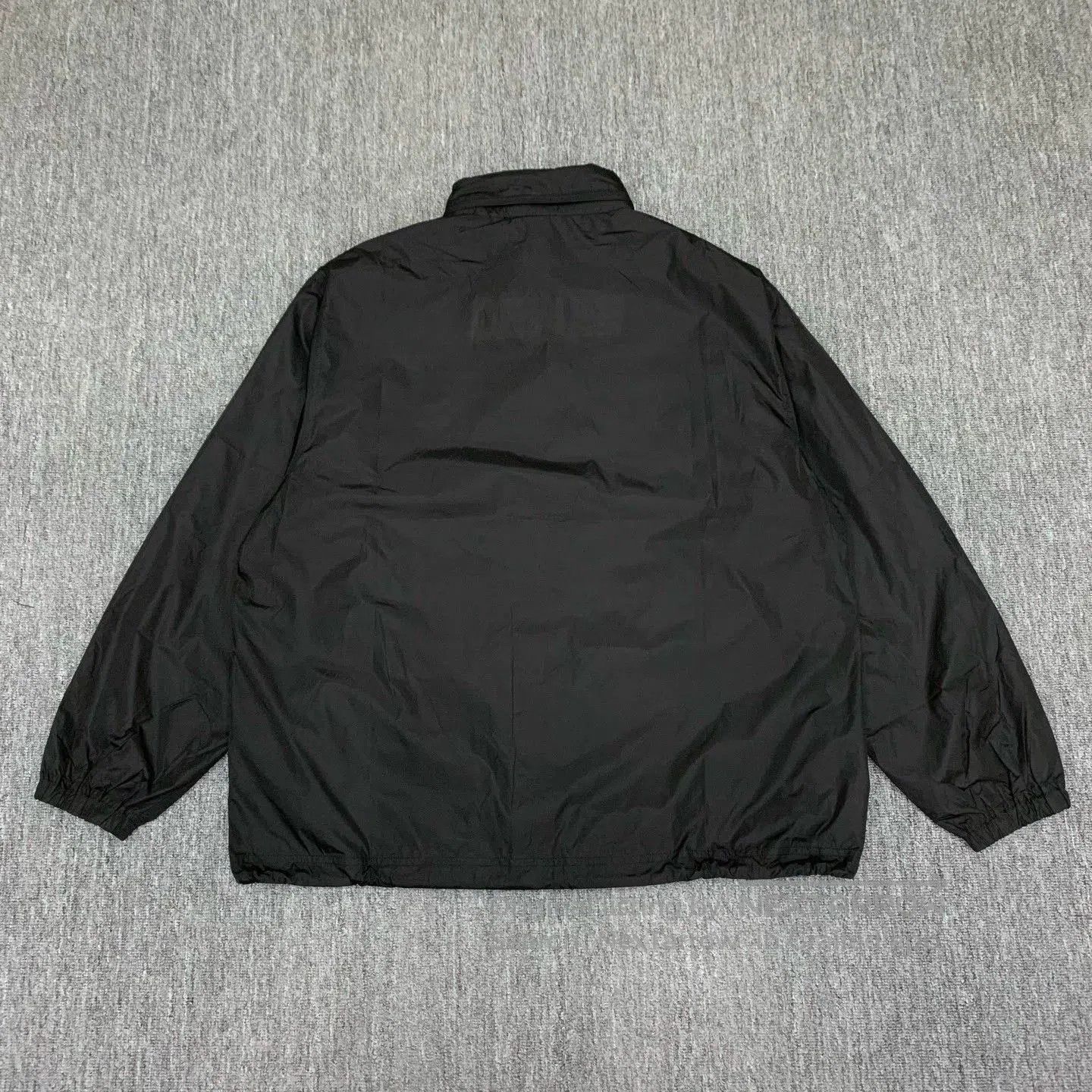 Balenciaga balenciaga black nylon windbreaker jacket small. Size US S / EU 44-46 / 1 - 2 Thumbnail
