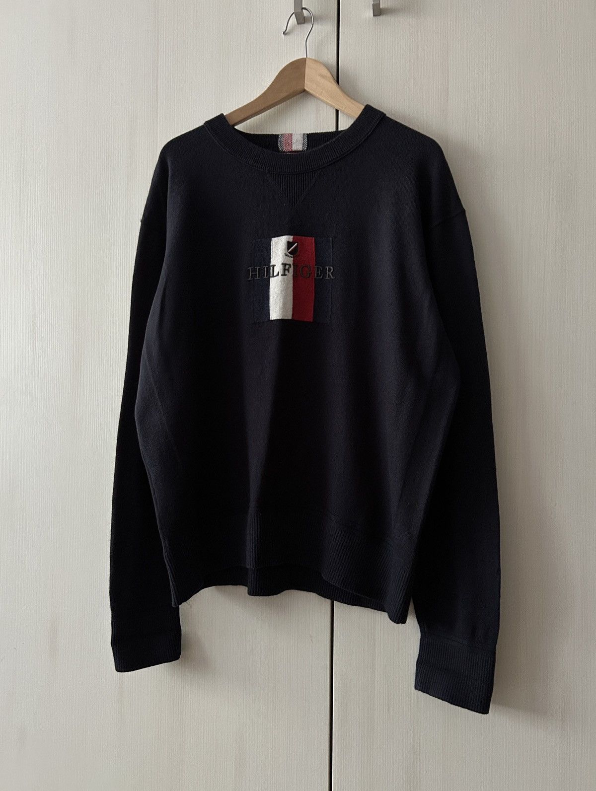 Tommy Hilfiger Tommy Hilfiger big logo luxury sweatshirt premium Size US L / EU 52-54 / 3 - 1 Thumbnail
