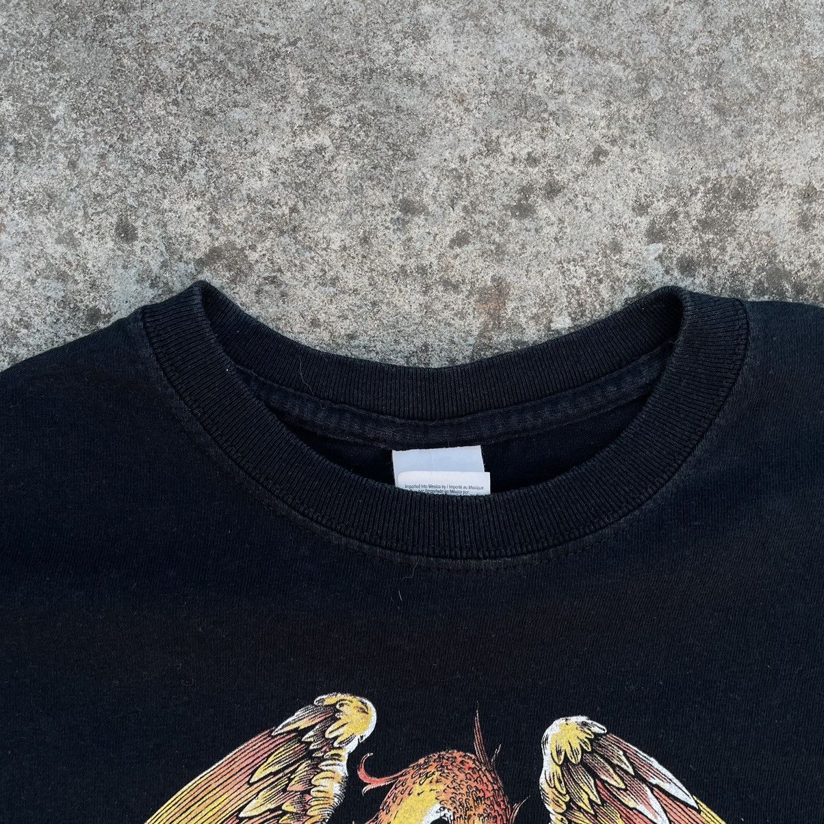 Vintage Vintage Queen T-shirts Rock Tee Black Streetwear 2015 Size US S / EU 44-46 / 1 - 7 Thumbnail