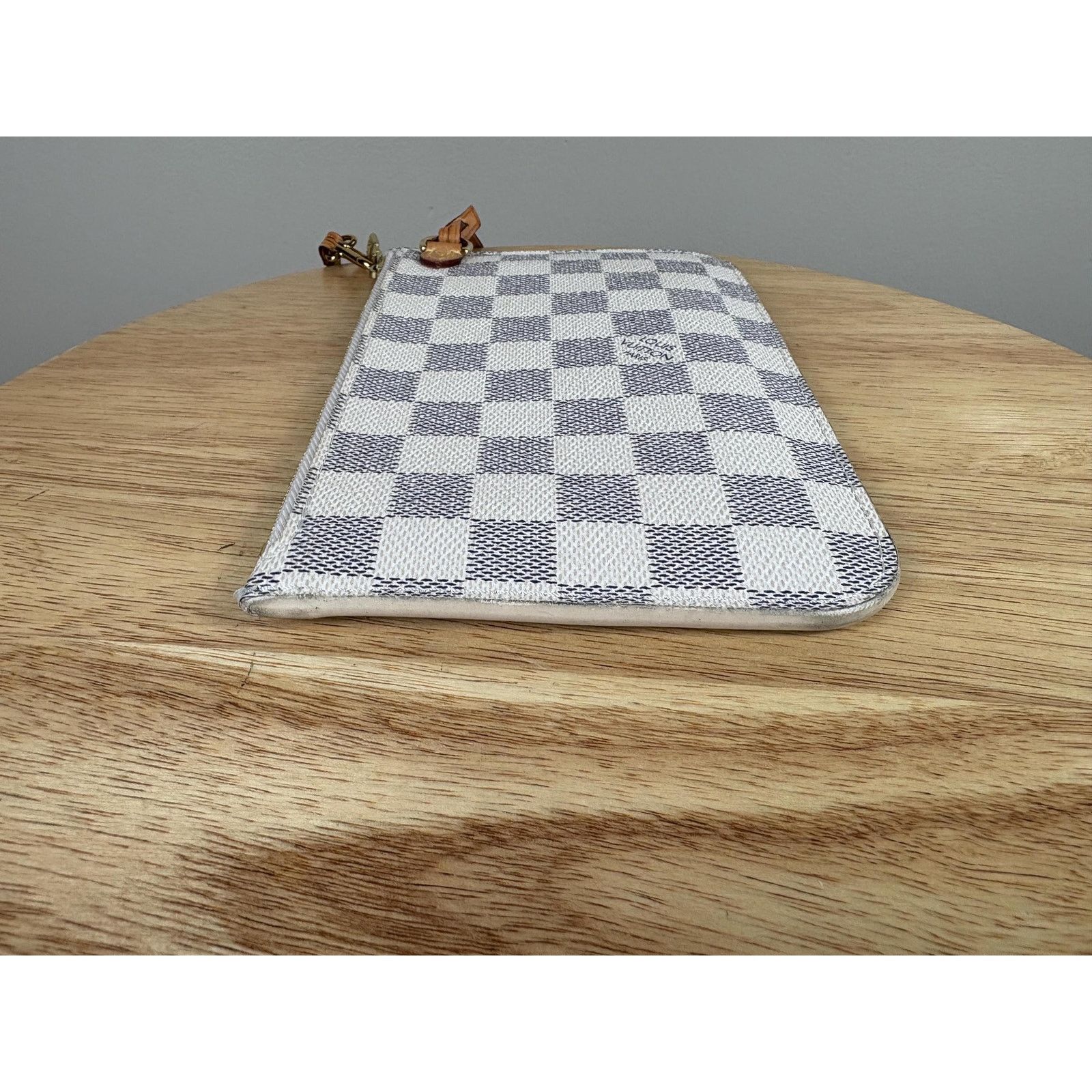 Louis Vuitton Authentic Louis Vuitton Neverfull PM Pouch Damier Azur Size ONE SIZE - 4 Thumbnail
