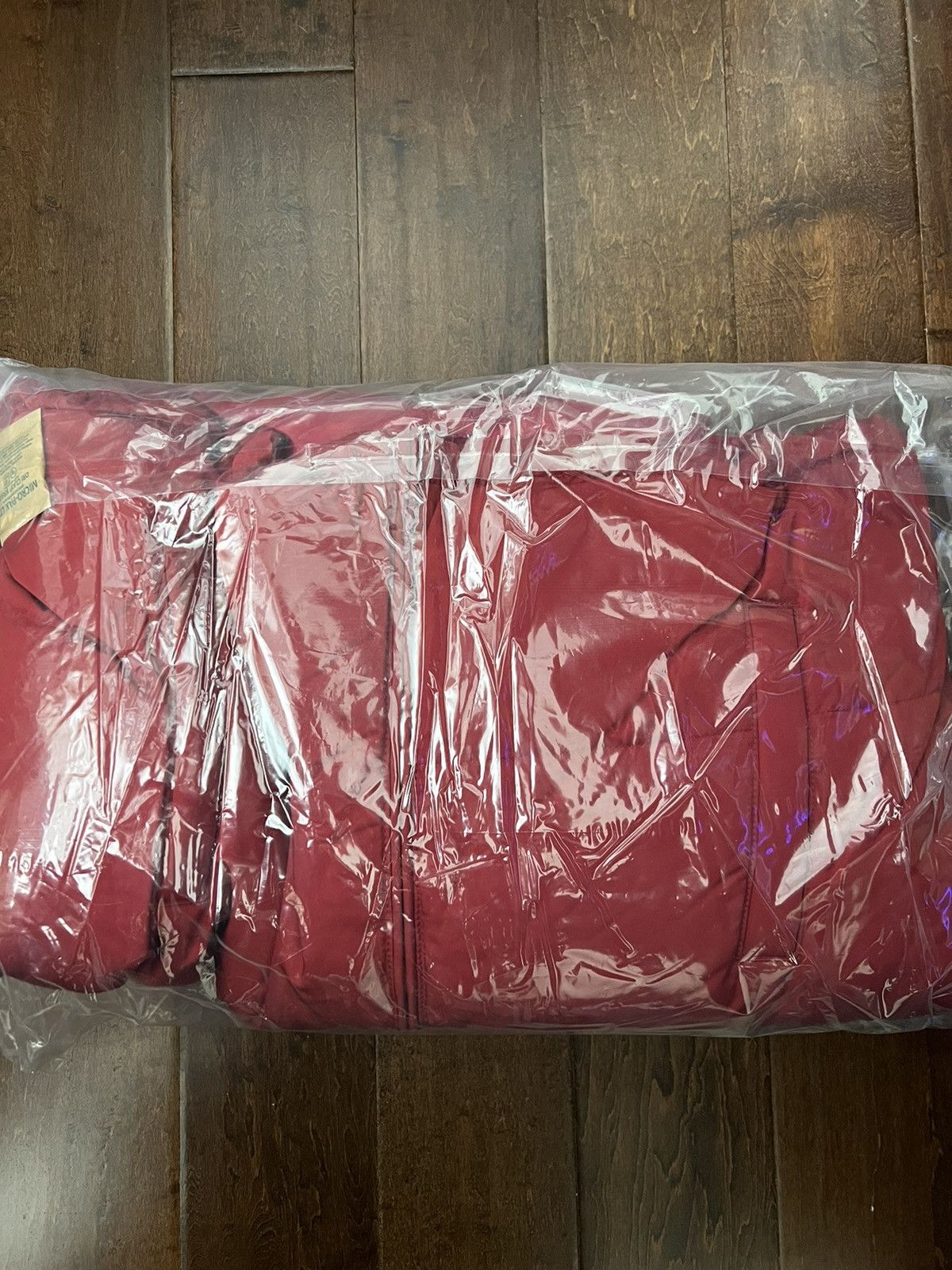 Supreme Supreme FW23 Star Sleeve Down Puffer Jacket Red Size Large Size US L / EU 52-54 / 3 - 4 Thumbnail